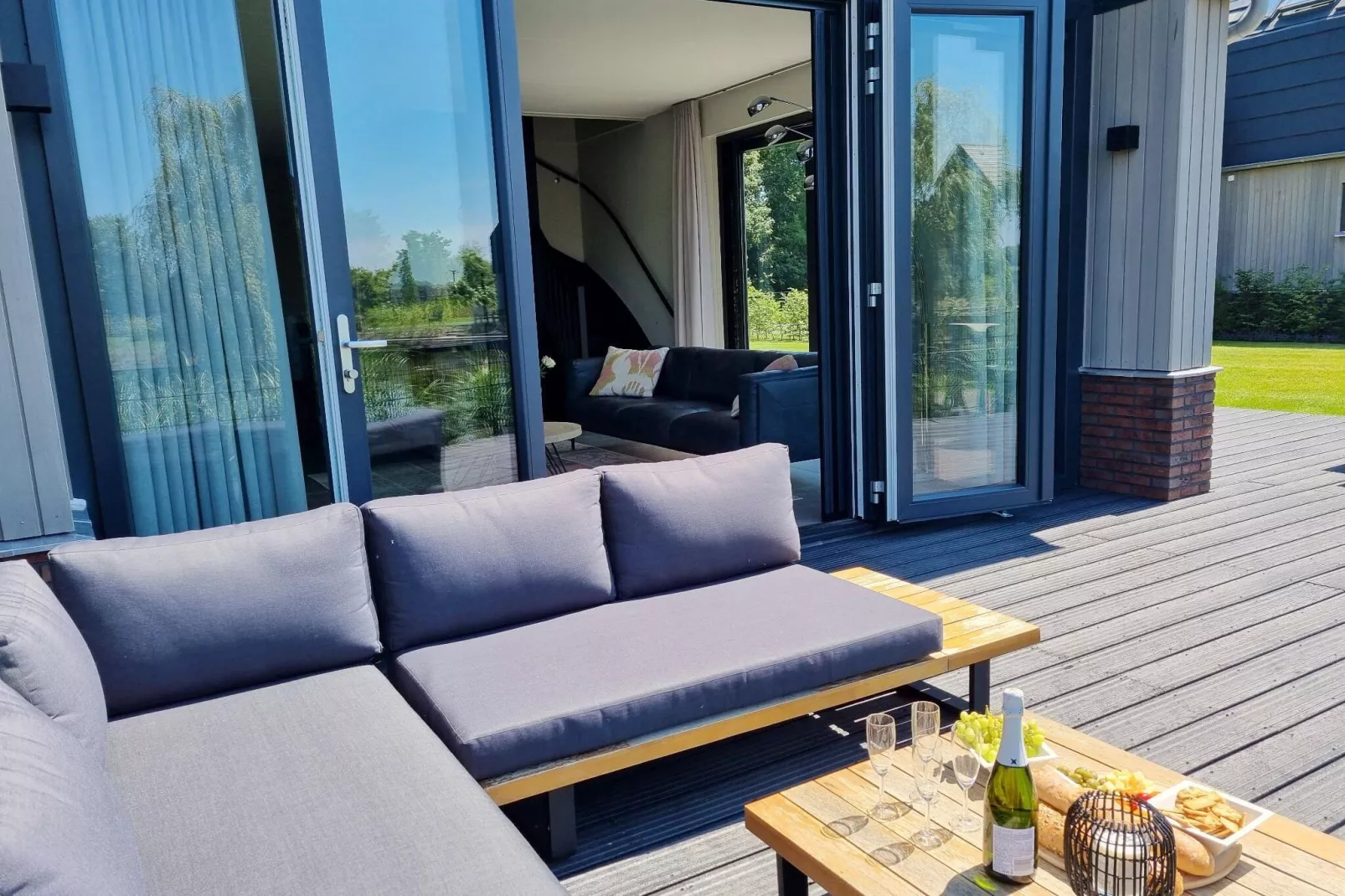 Watervilla Fiif-Terrassenbalkon