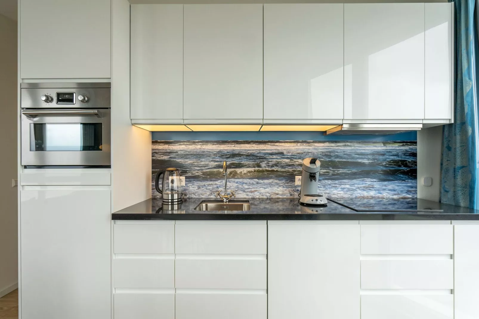 Casa Aqua-Kitchen