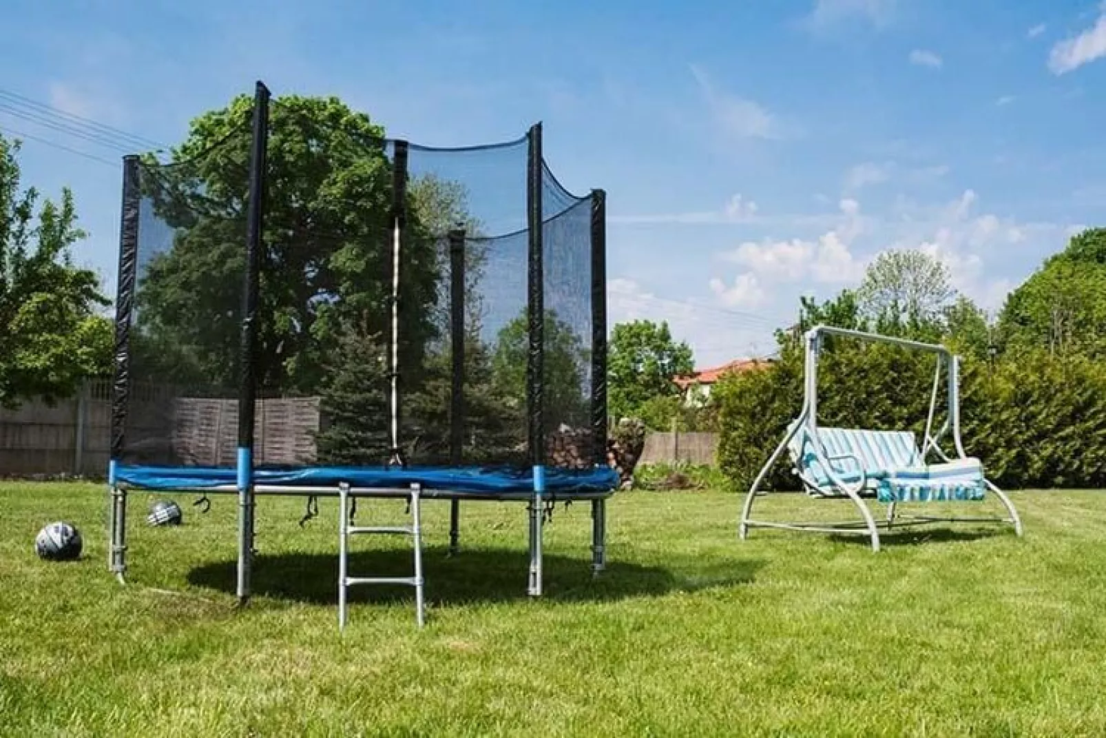 Doomki parterowe TYP A Łącko-Gardens summer