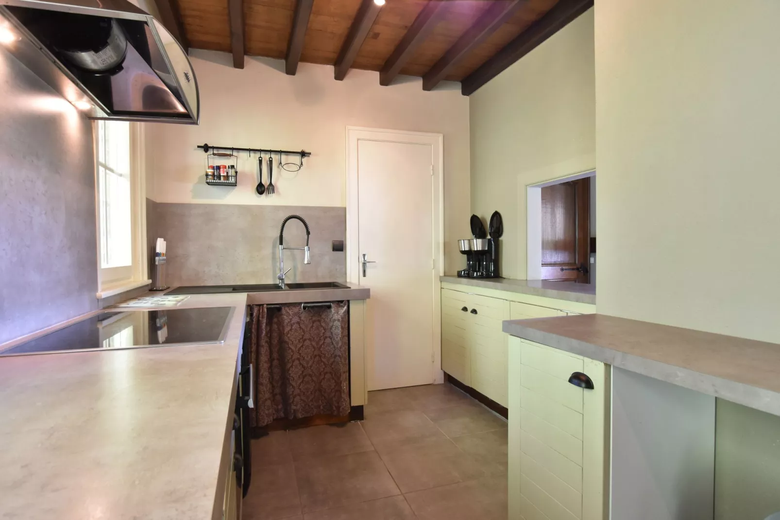 Domaine Les Ziettes-Kitchen