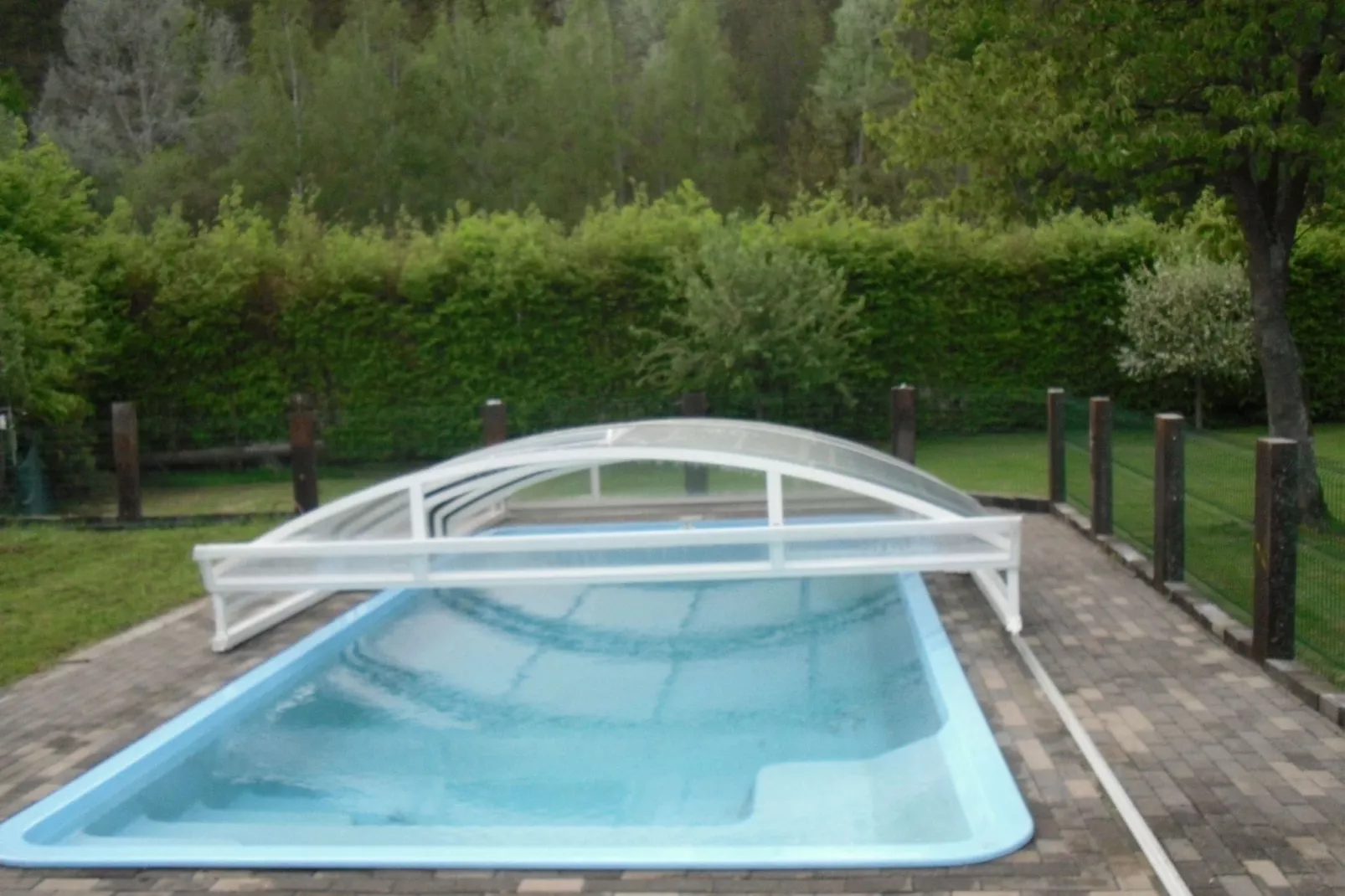 Le Laurier Rose-Schwimmbad