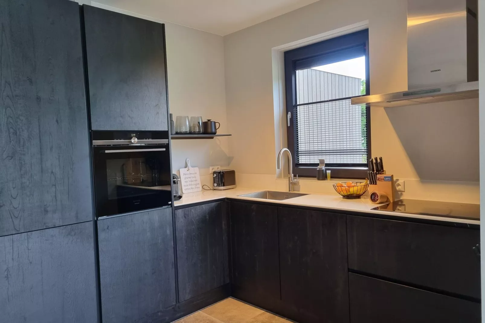 Watervilla Njoggen-Kitchen