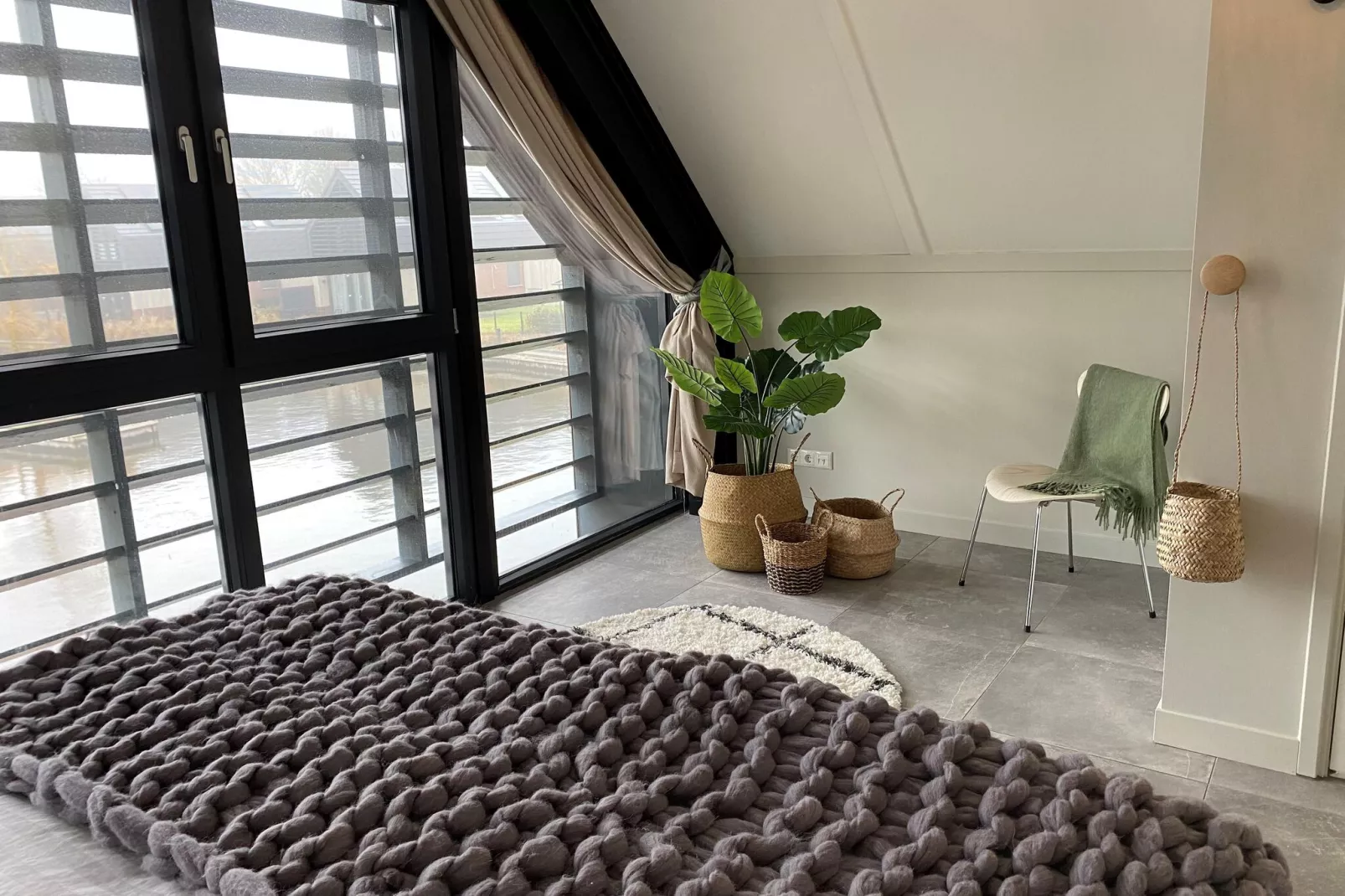 Watervilla Njoggen-Bedroom
