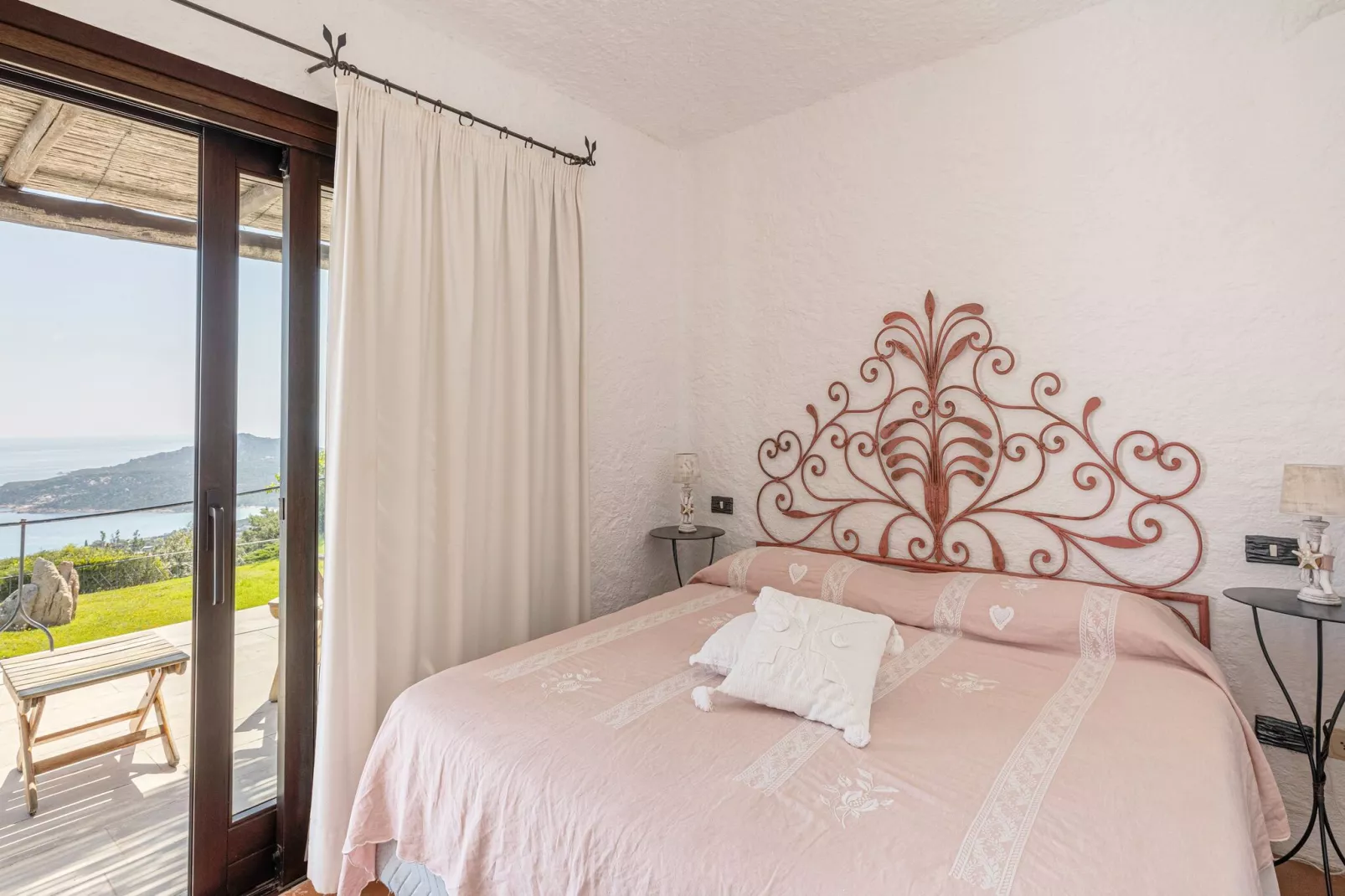Villa Paradiso 3-Bedroom