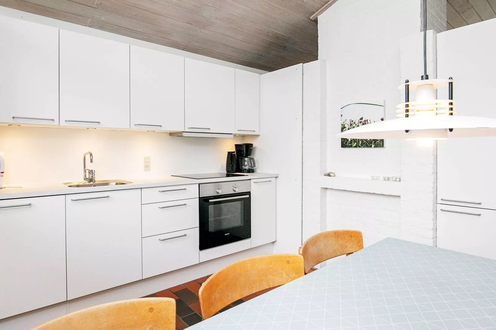 A-3½ room,renovated,close to beach-Indoor