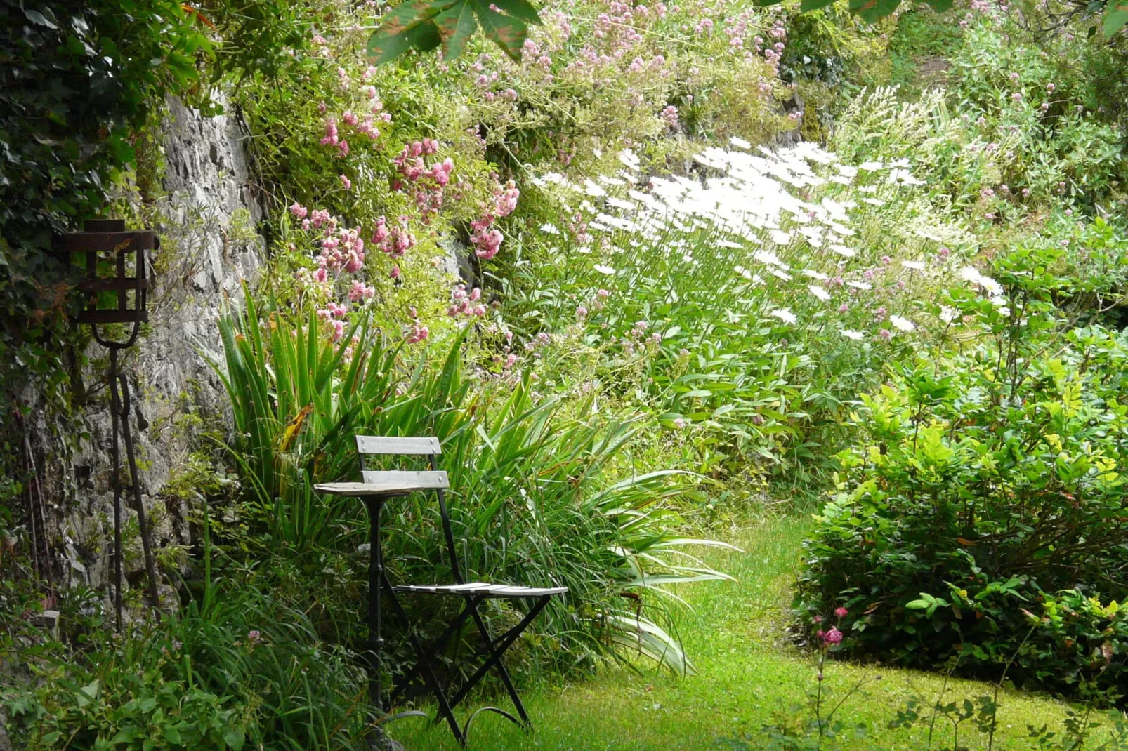 Gîte romantique-Gärten Sommer