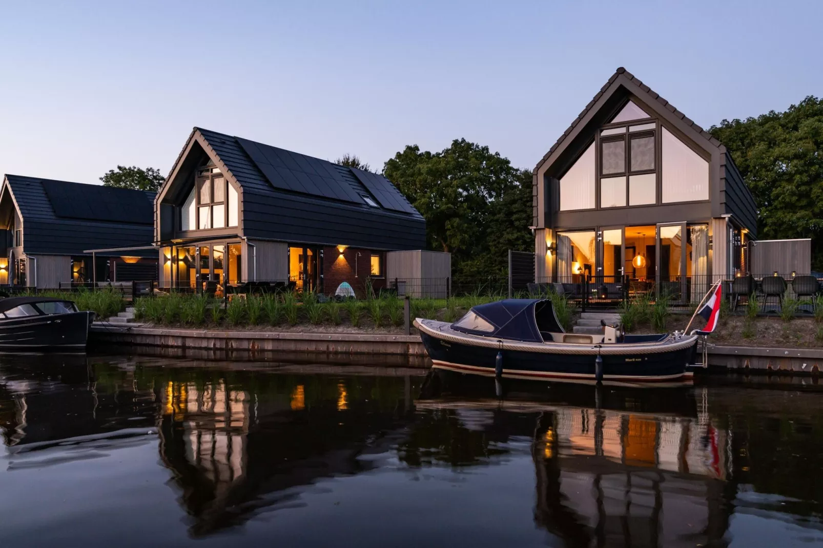 Watervilla Tweintich-Exterior summer