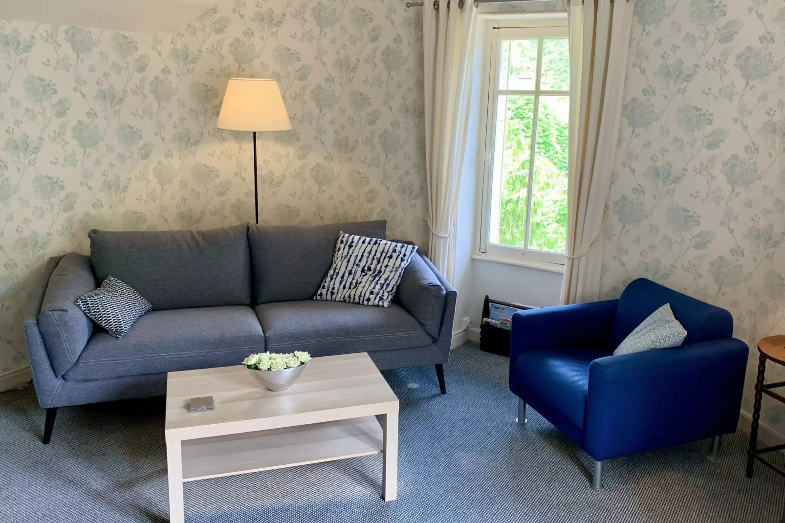 Gîte romantique-Wohnzimmer