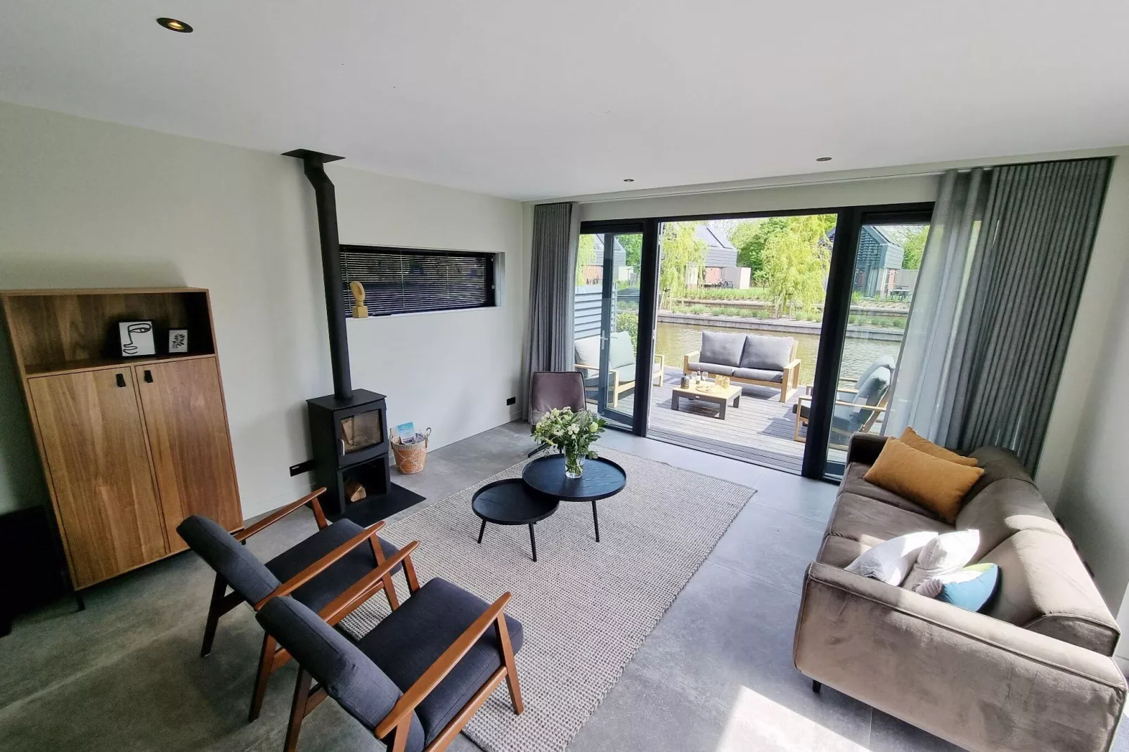 Watervilla Tsien-Living room