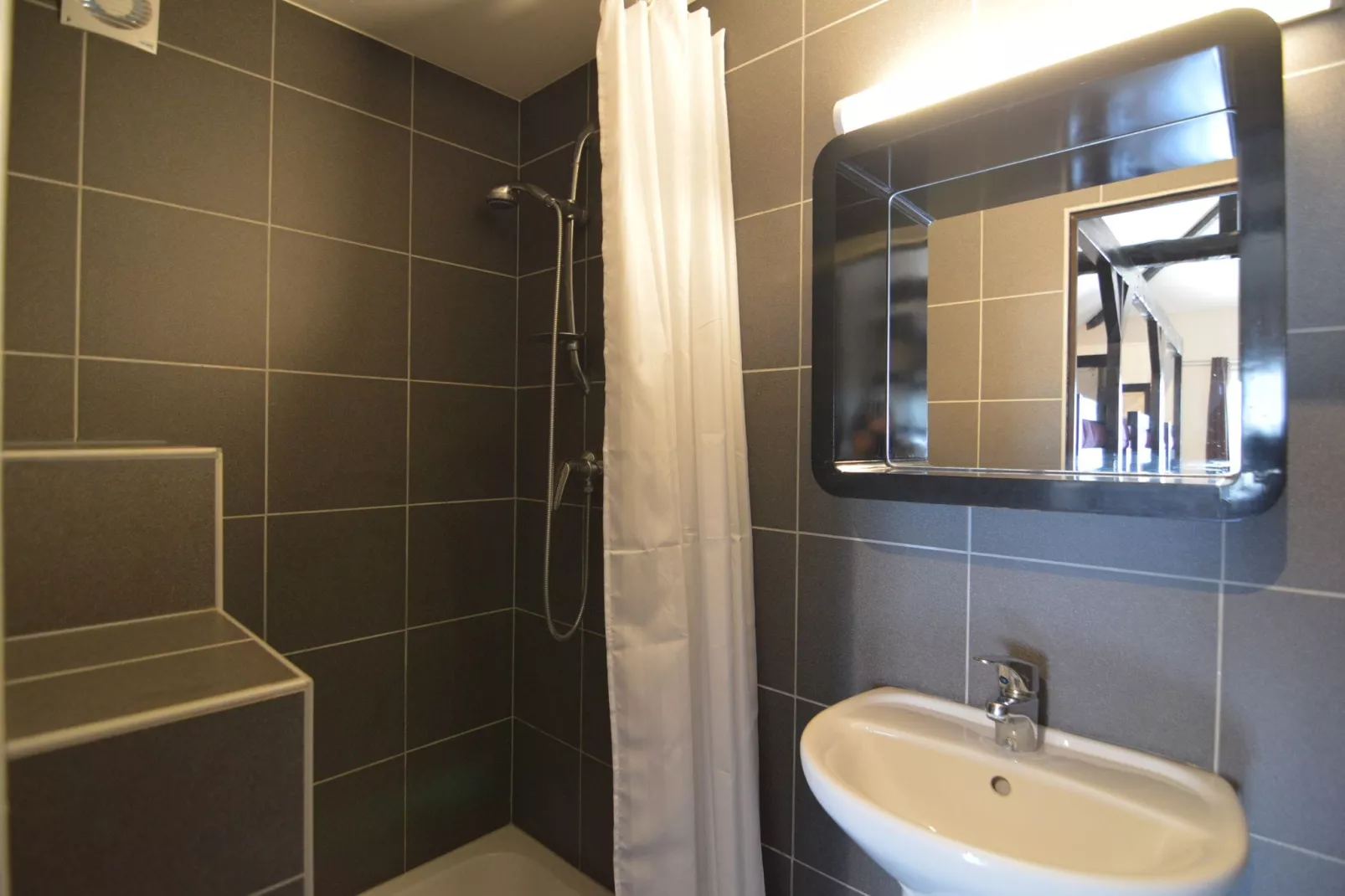 La Pole Position-Bathroom