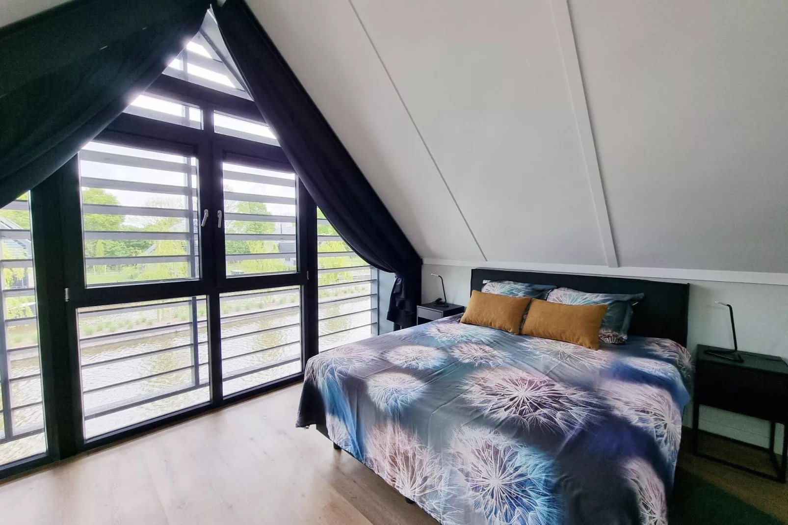 Watervilla Tsien-Bedroom