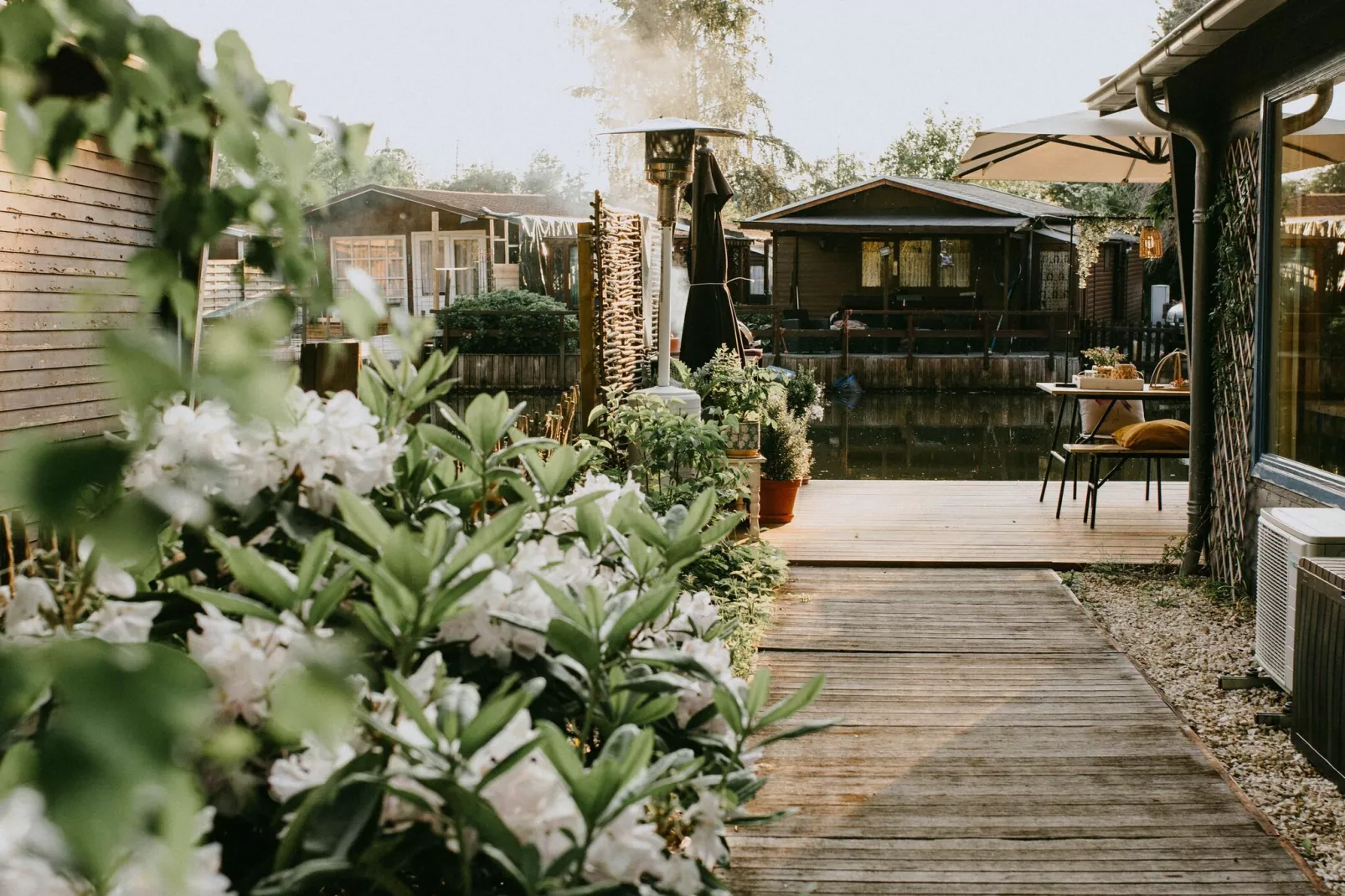 Chalet Chocolat-Exterior summer