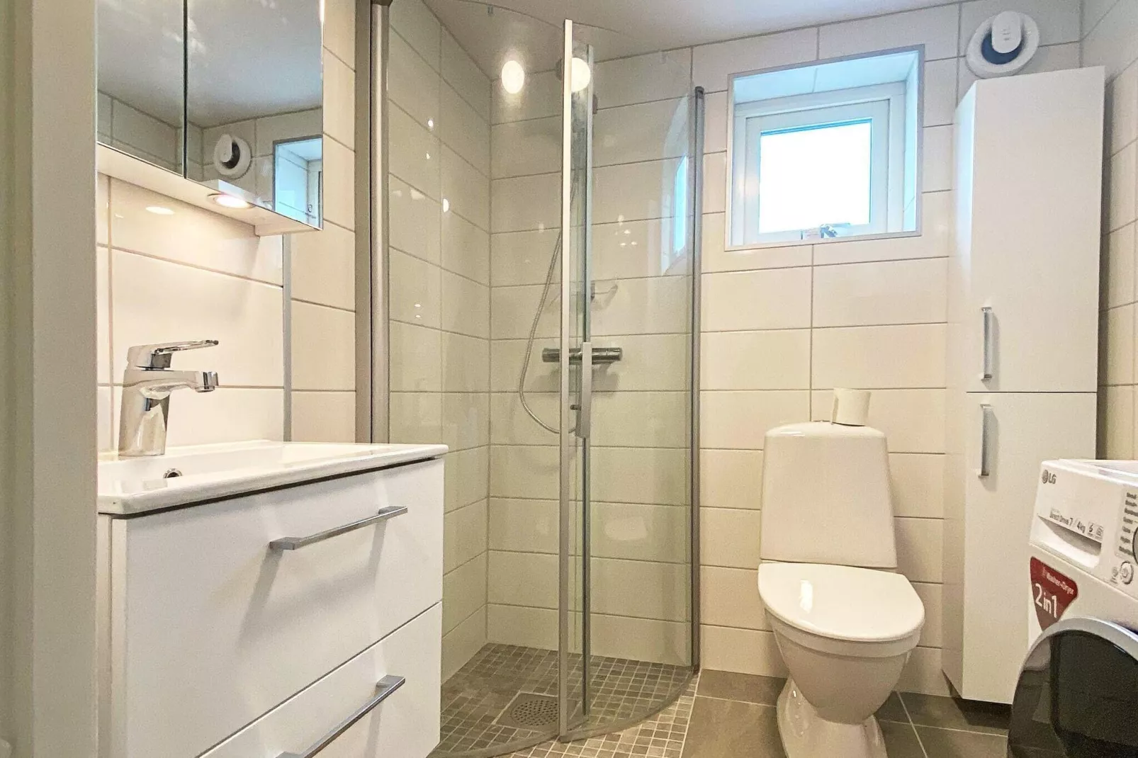 4 person holiday home in FÄRJESTADEN-Indoor
