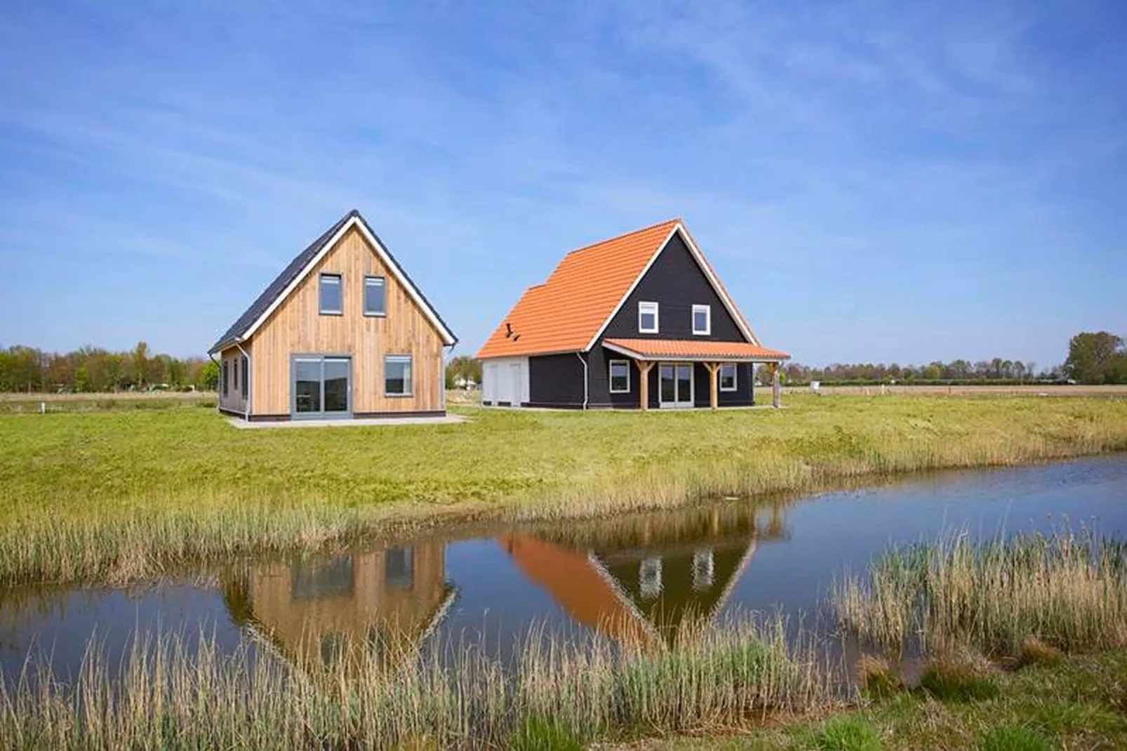 De IJsvogel Huis Nr 24-Exterior summer