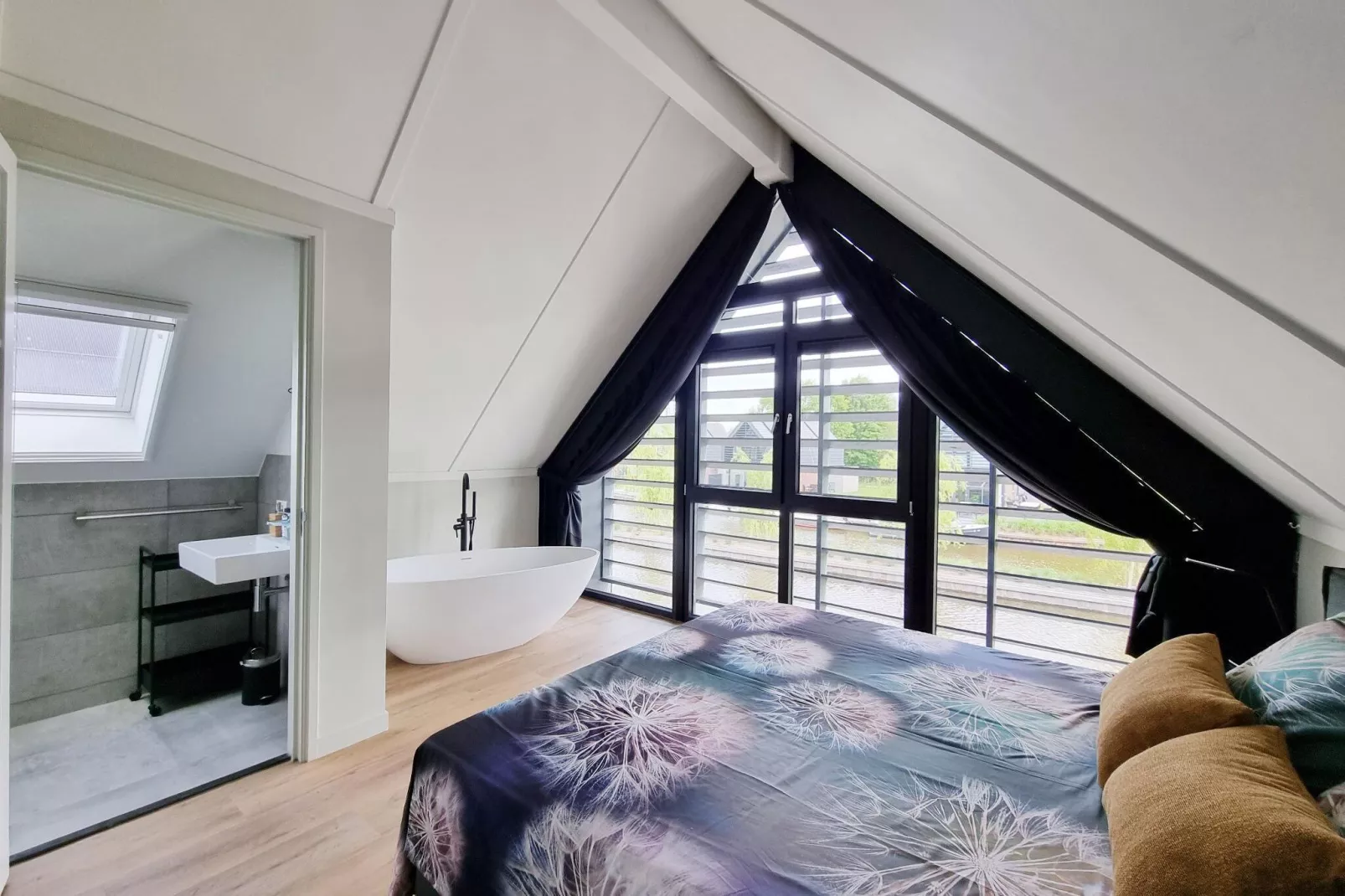 Watervilla Alve-Bedroom
