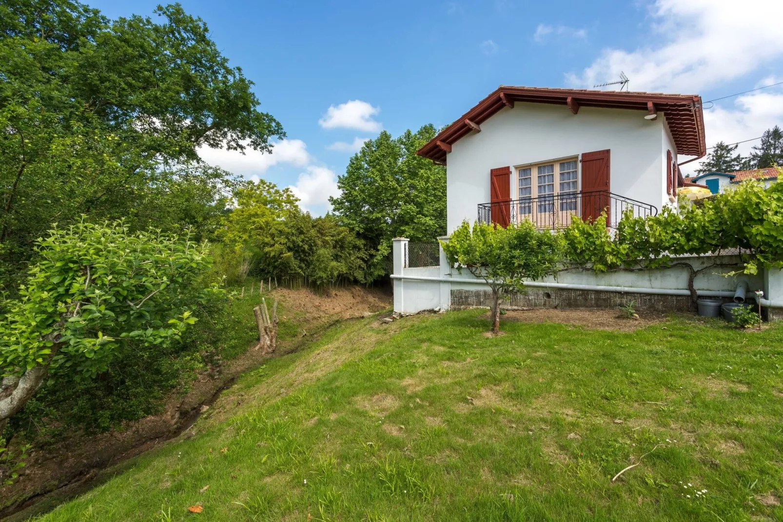 MAISON GURE AMETSA-Exterior summer