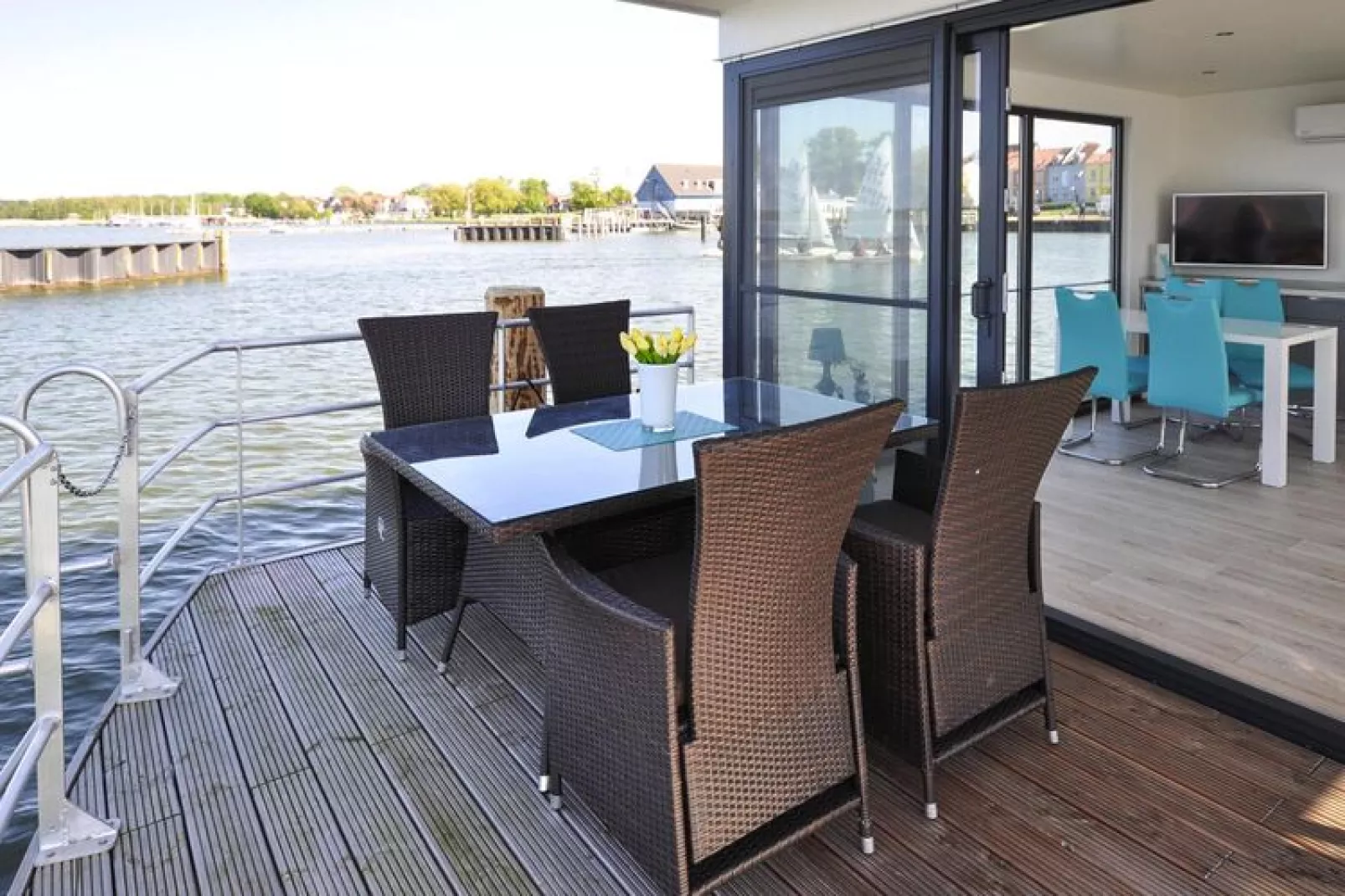 Houseboat Floating House "Leni", Ribnitz-Damgarten-Leni-Terrace balcony