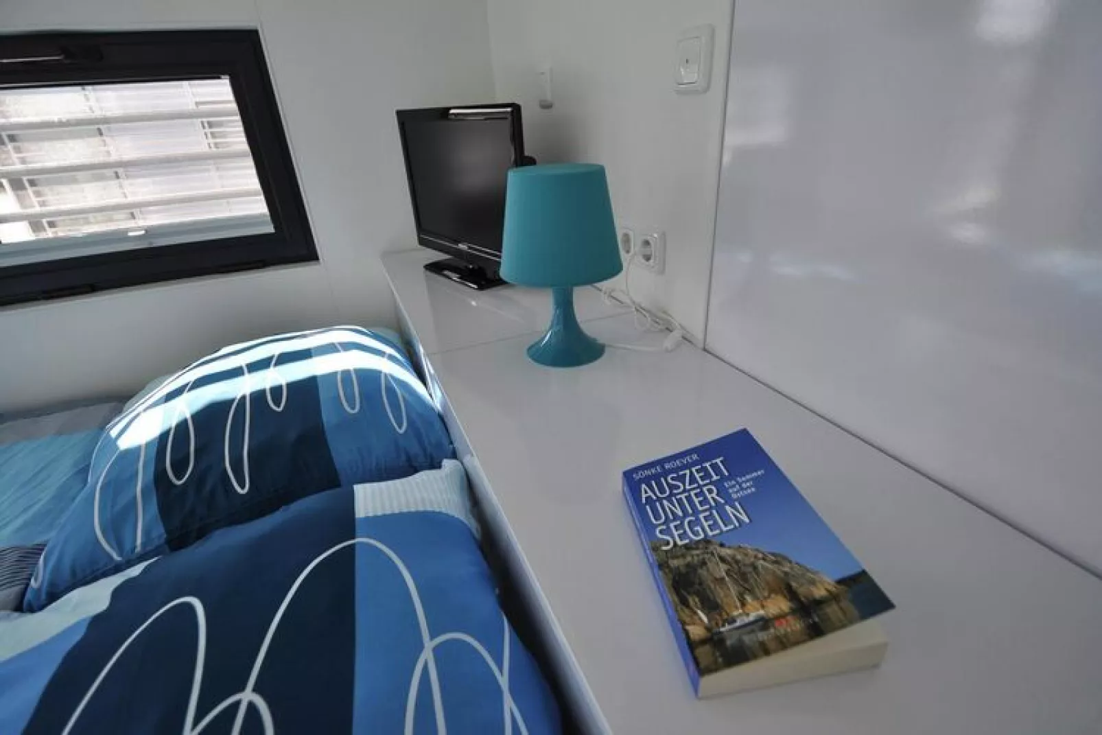 Houseboat Floating House "Leni", Ribnitz-Damgarten-Leni-Bedroom