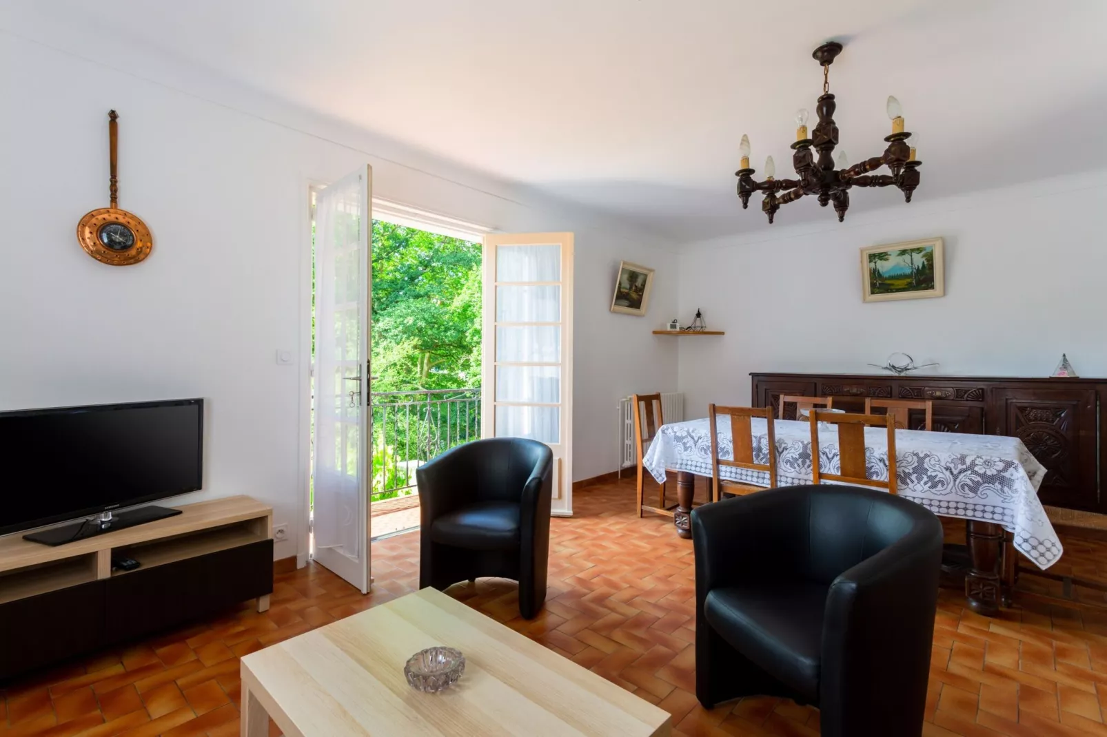 MAISON GURE AMETSA-Living room