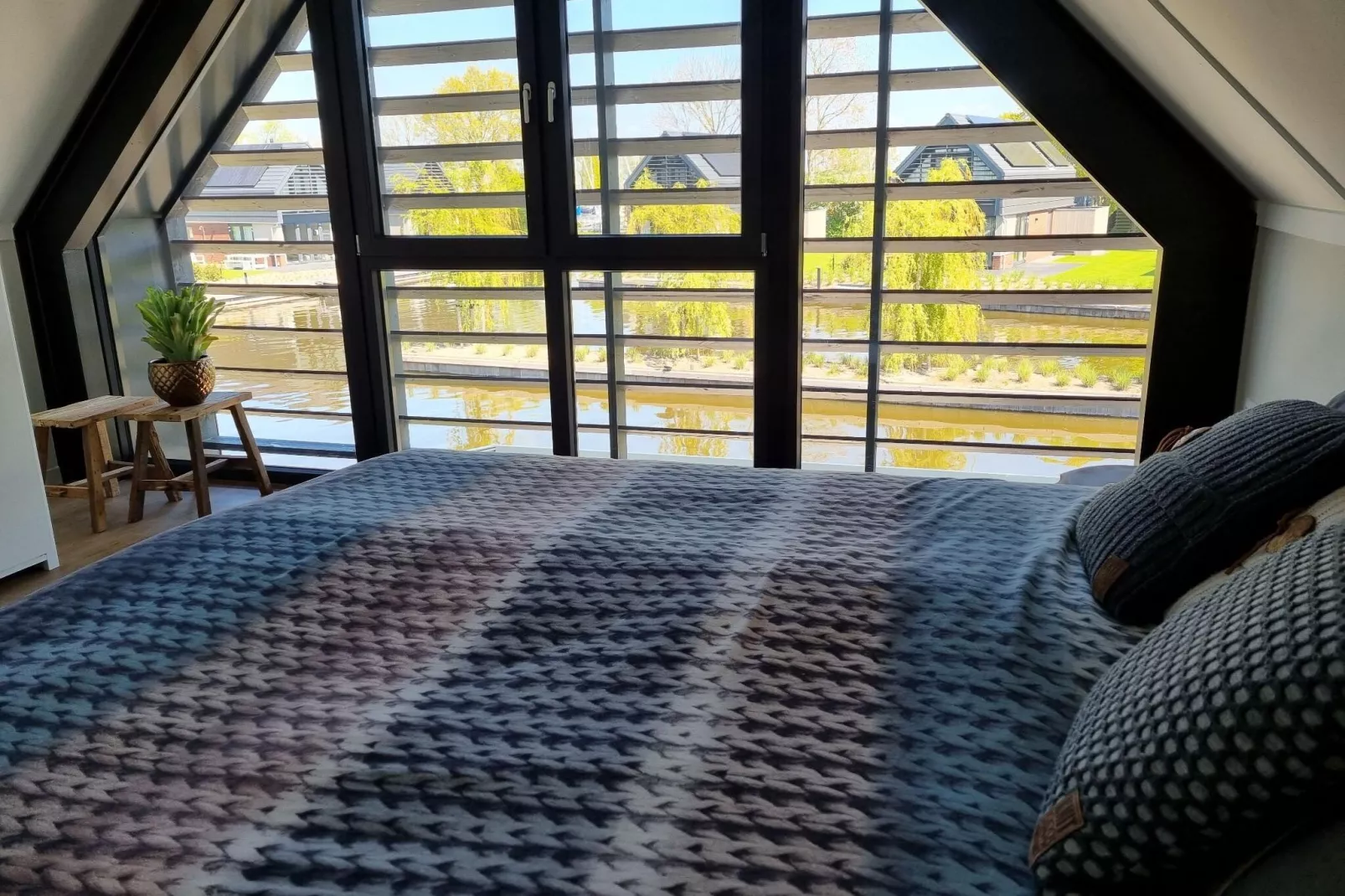 Watervilla Trettjin-Bedroom