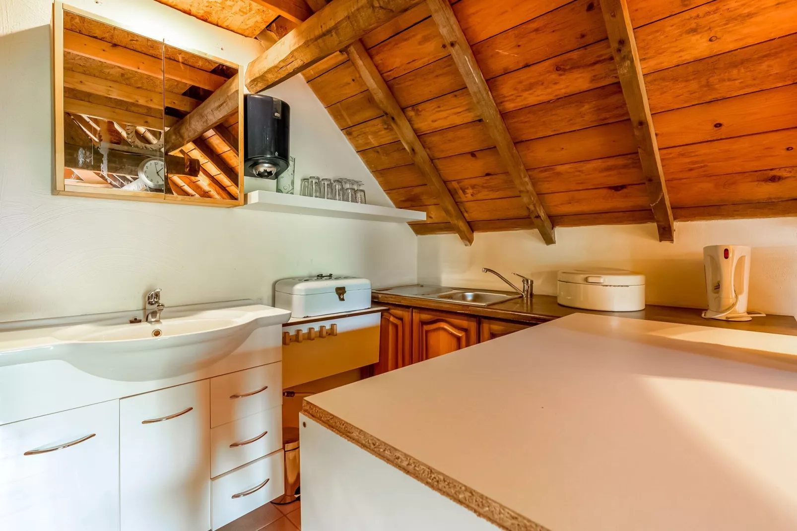 In de oude Bedstee-Kitchen