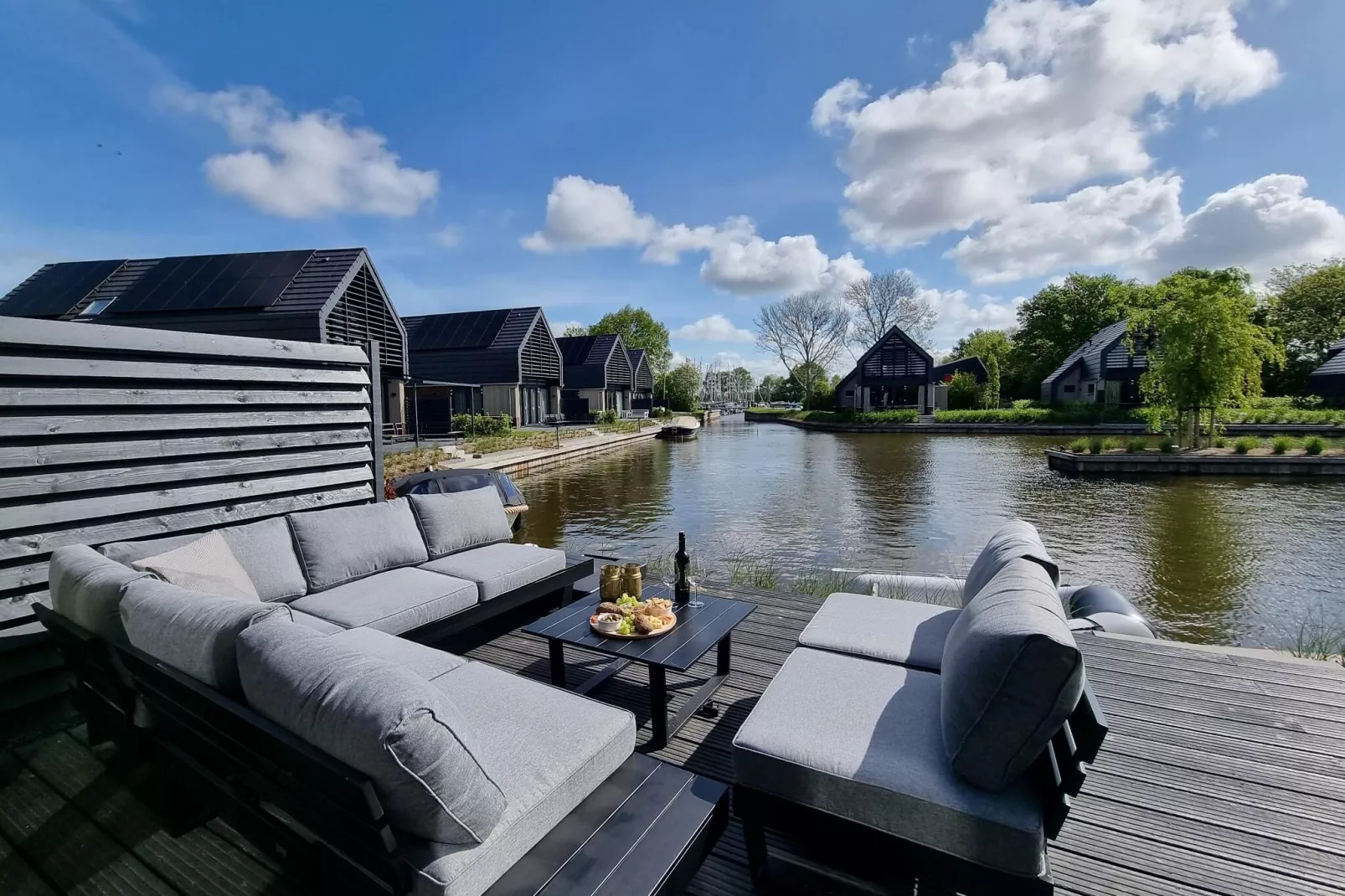 Watervilla Fiiftjin-Balcon-terrasse