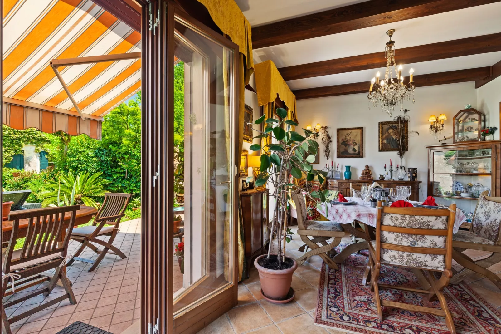 Villa Pratolina agli Alberoni - Dining room