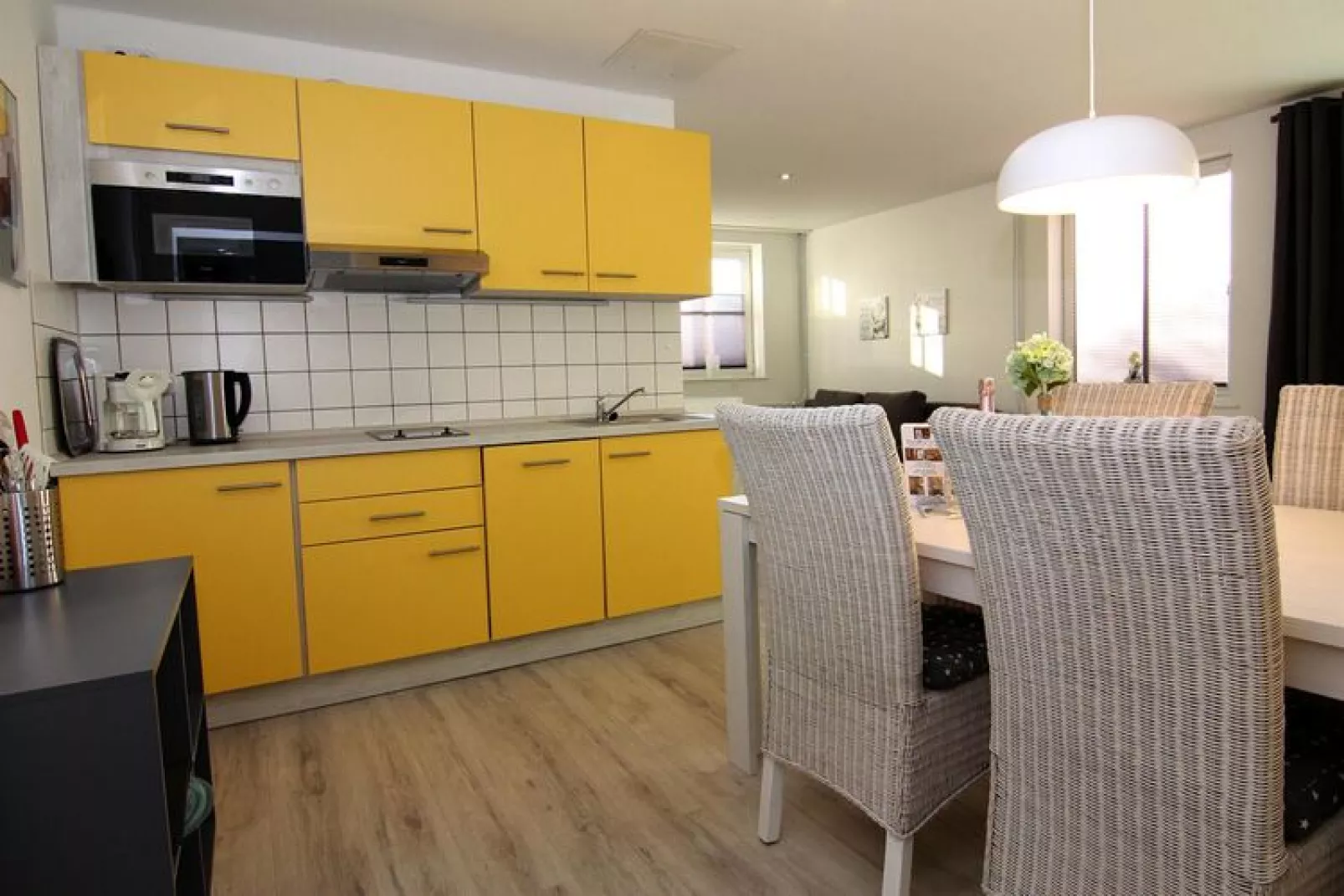 Ferienwohnung Großer Seestern Wiek-Wohnung 4-Cuisine