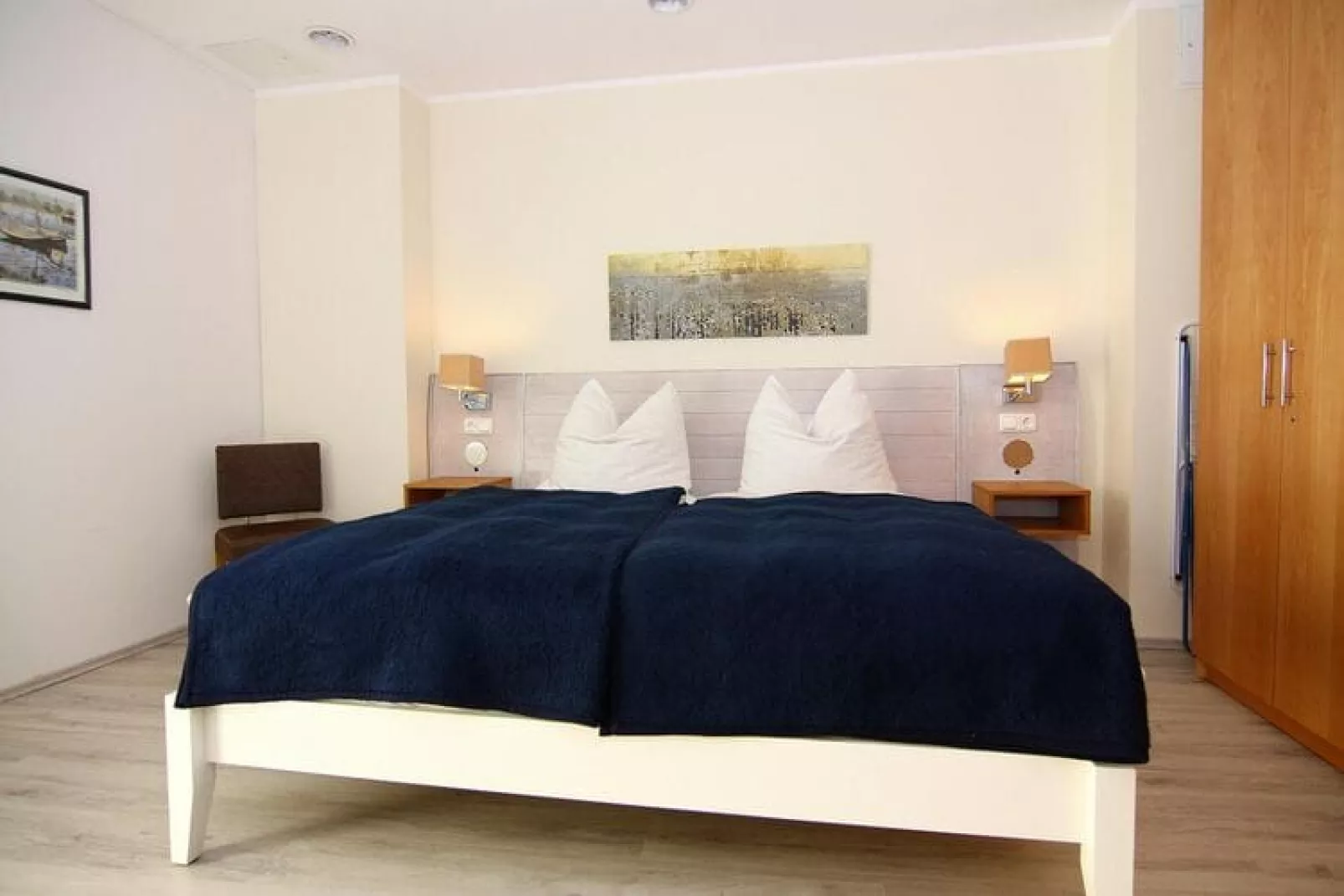 Ferienwohnung Großer Seestern Wiek-Wohnung 4-Chambre