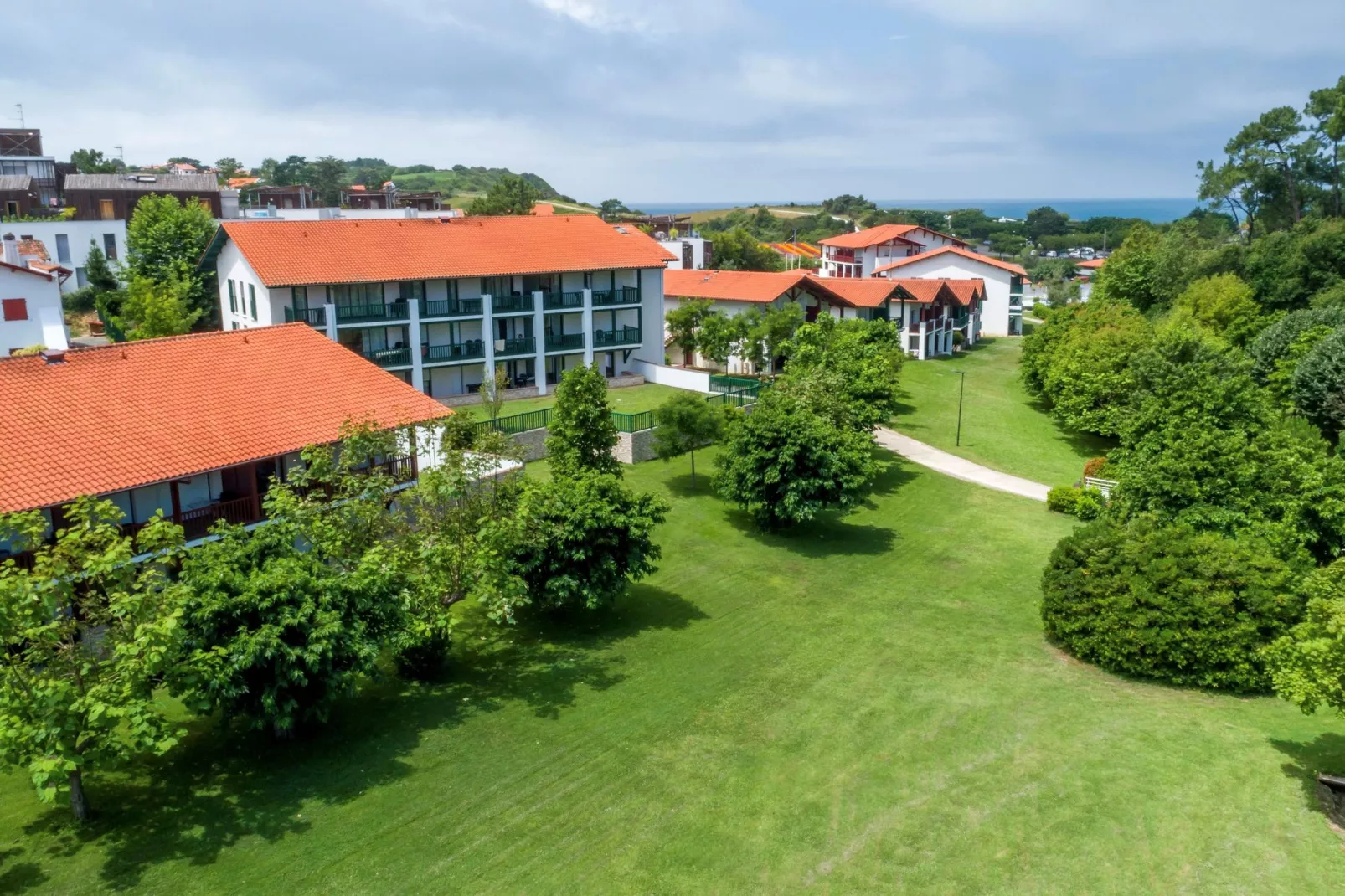 Résidence Domaine Iratzia 1-Exterior summer