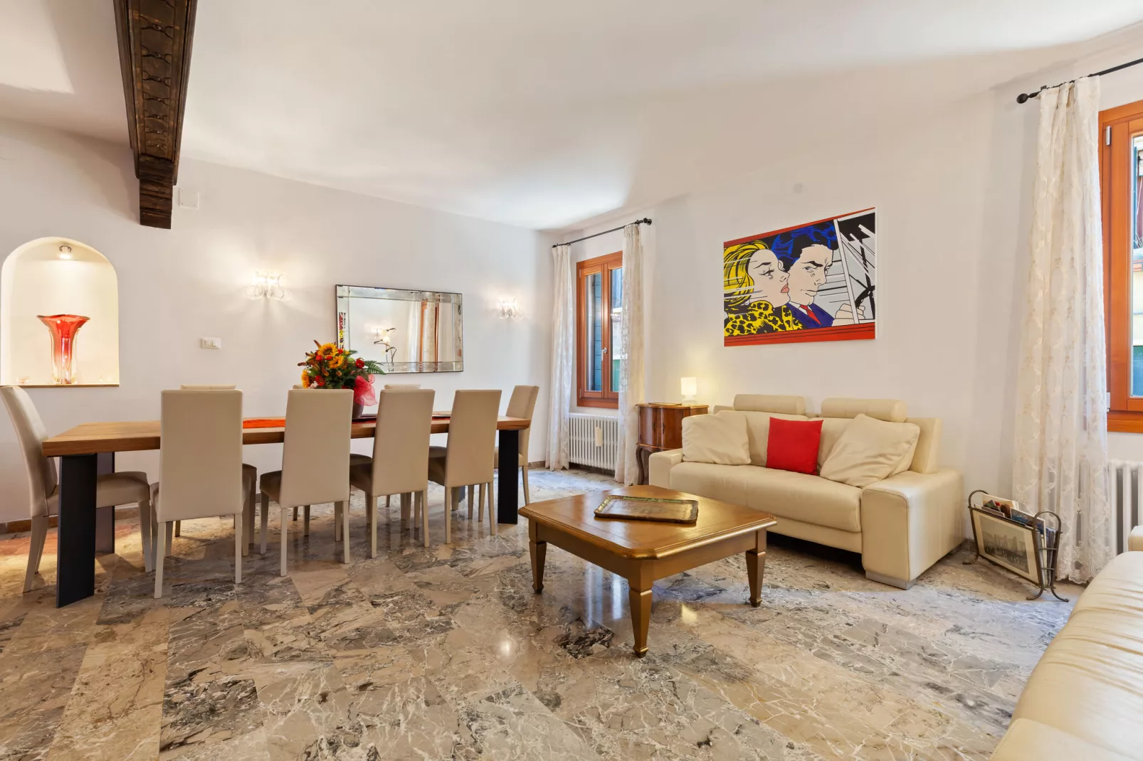 Ca' Del Cinema-Living room
