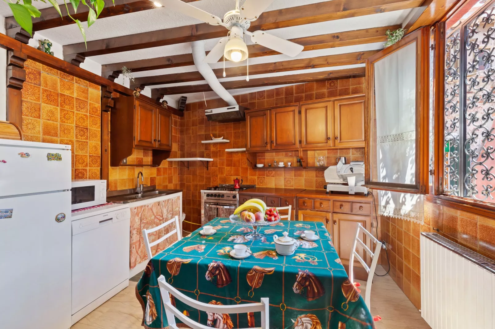 Ca' Del Cinema-Kitchen