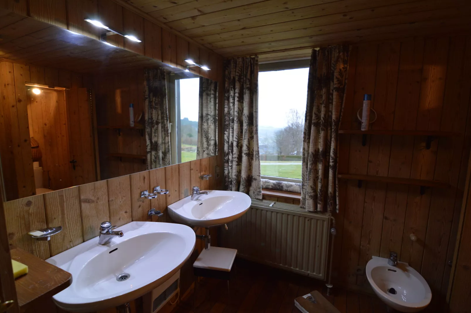 Les Croupets-Bathroom