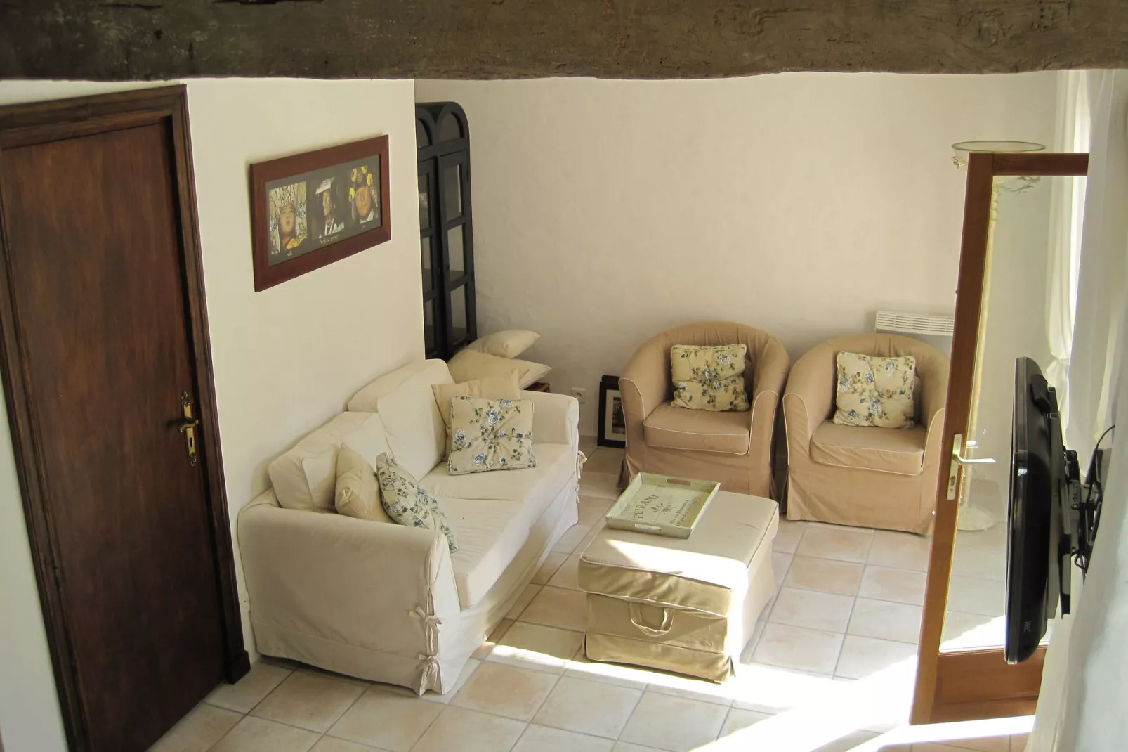 Entre le Gers et les Pyrénées XII-Living room