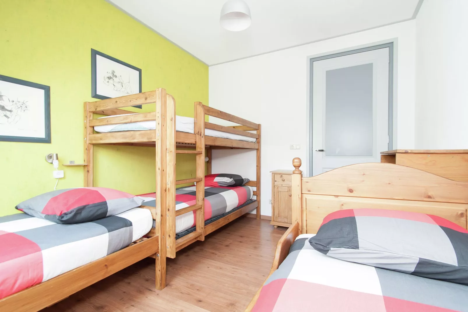 Hoeve Stolpwijk-Schlafzimmer