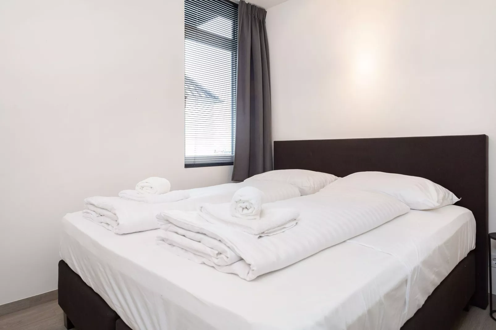 Paviljoenwei 12-24 - begane grond-Bedroom