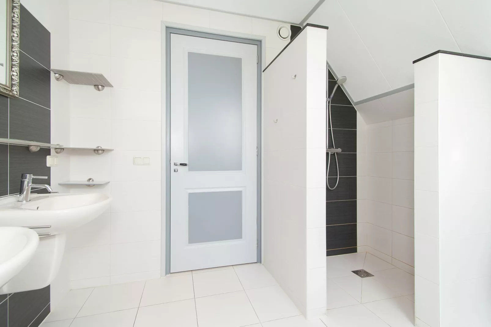 Hoeve Stolpwijk-Badezimmer