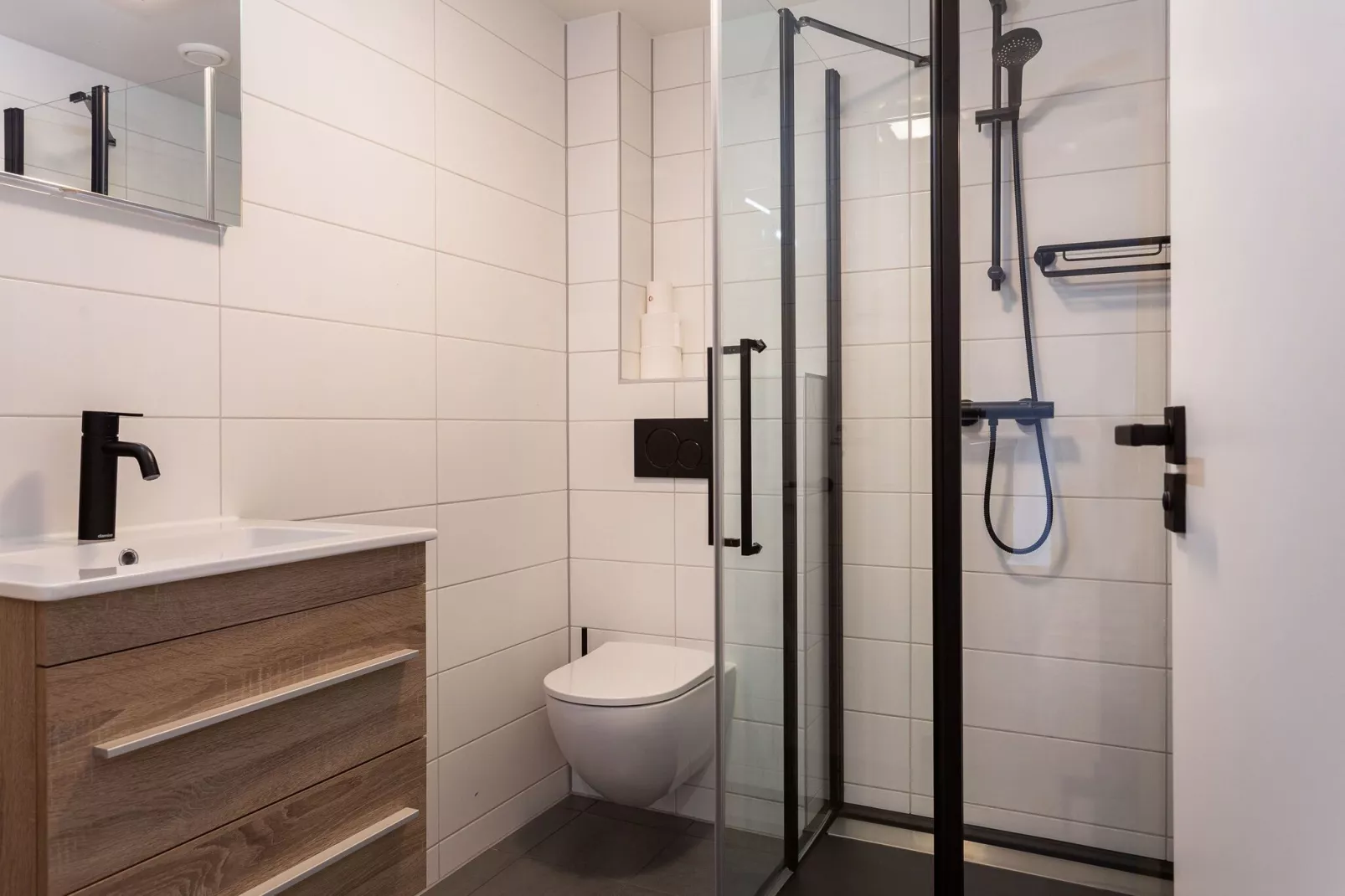 Paviljoenwei 12-29-Bathroom