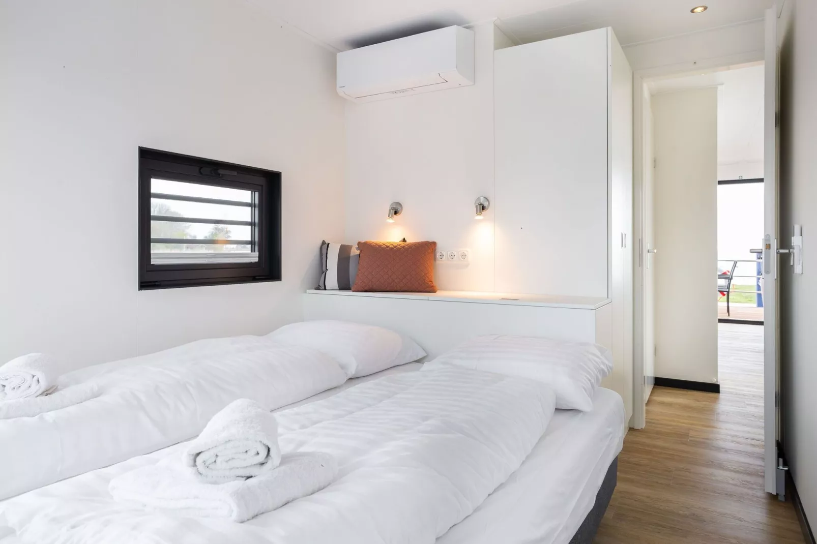 Houseboat 'de Valreep' met tuin - Paviljoenwei 2-Bedroom