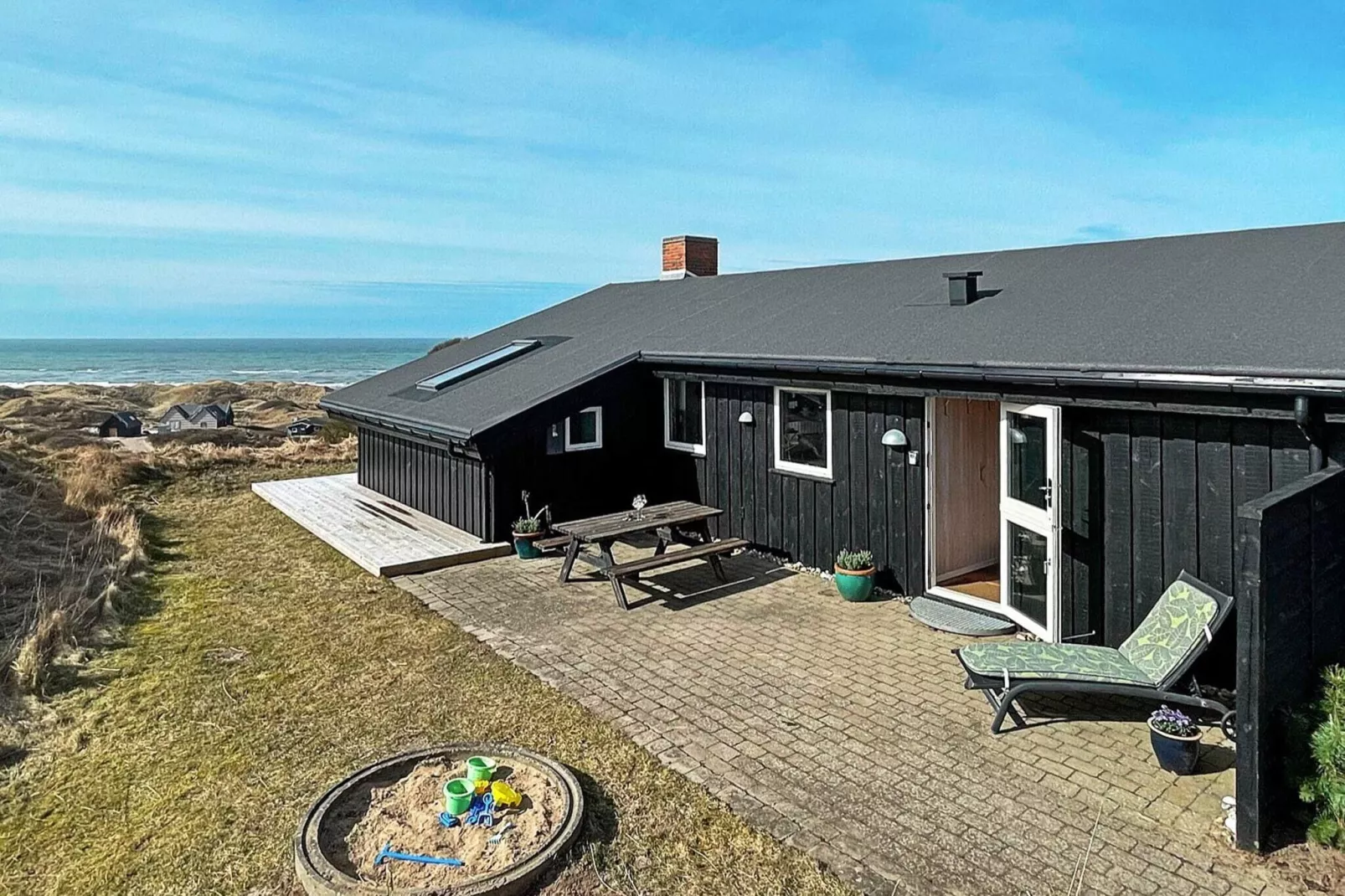6 person holiday home in Løkken