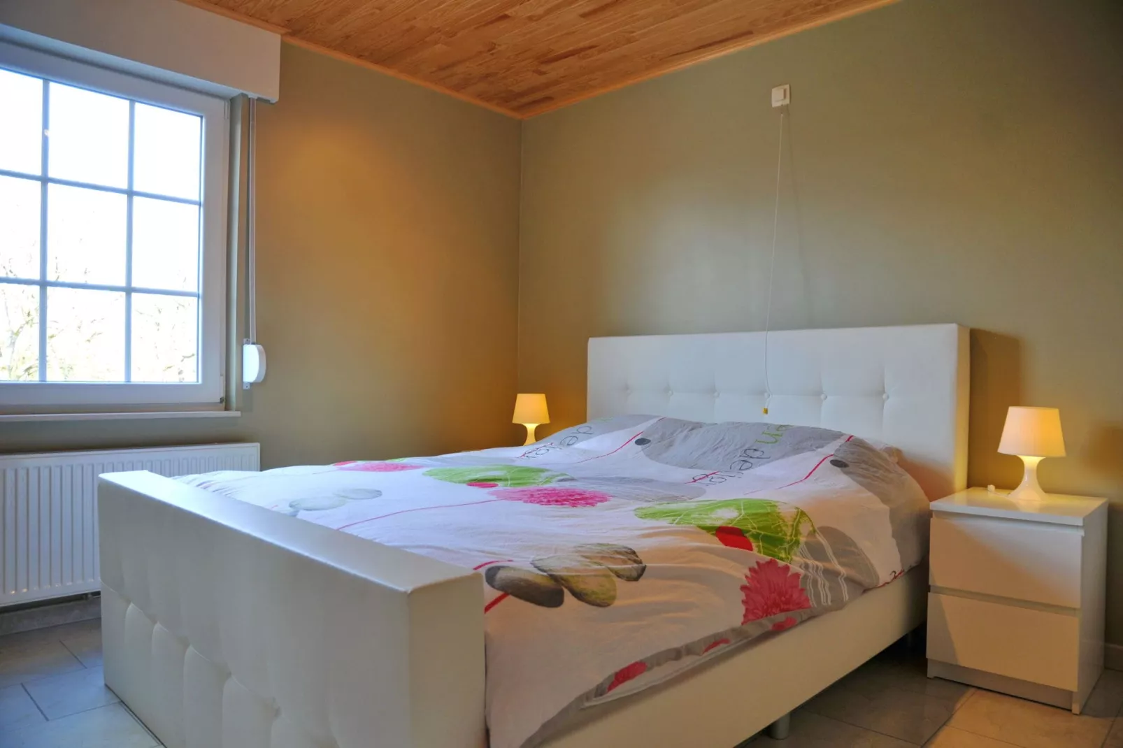 Le Bonheur-Bedroom