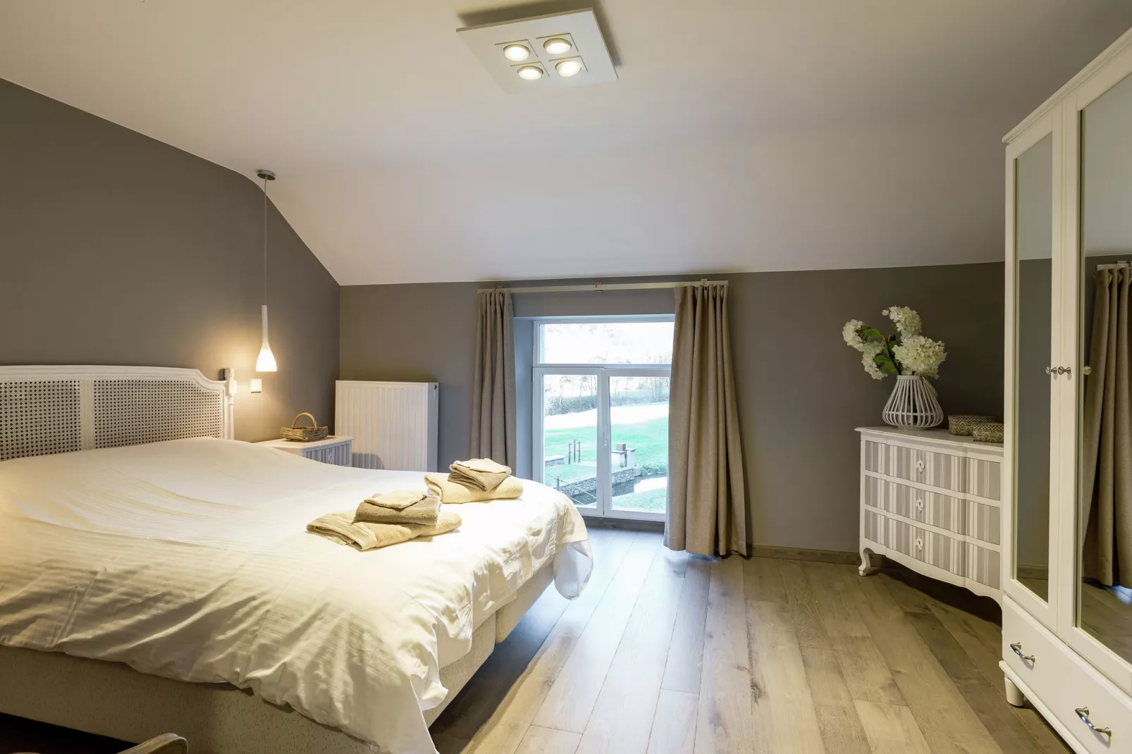 Le Moulin de Vencimont-Bedroom