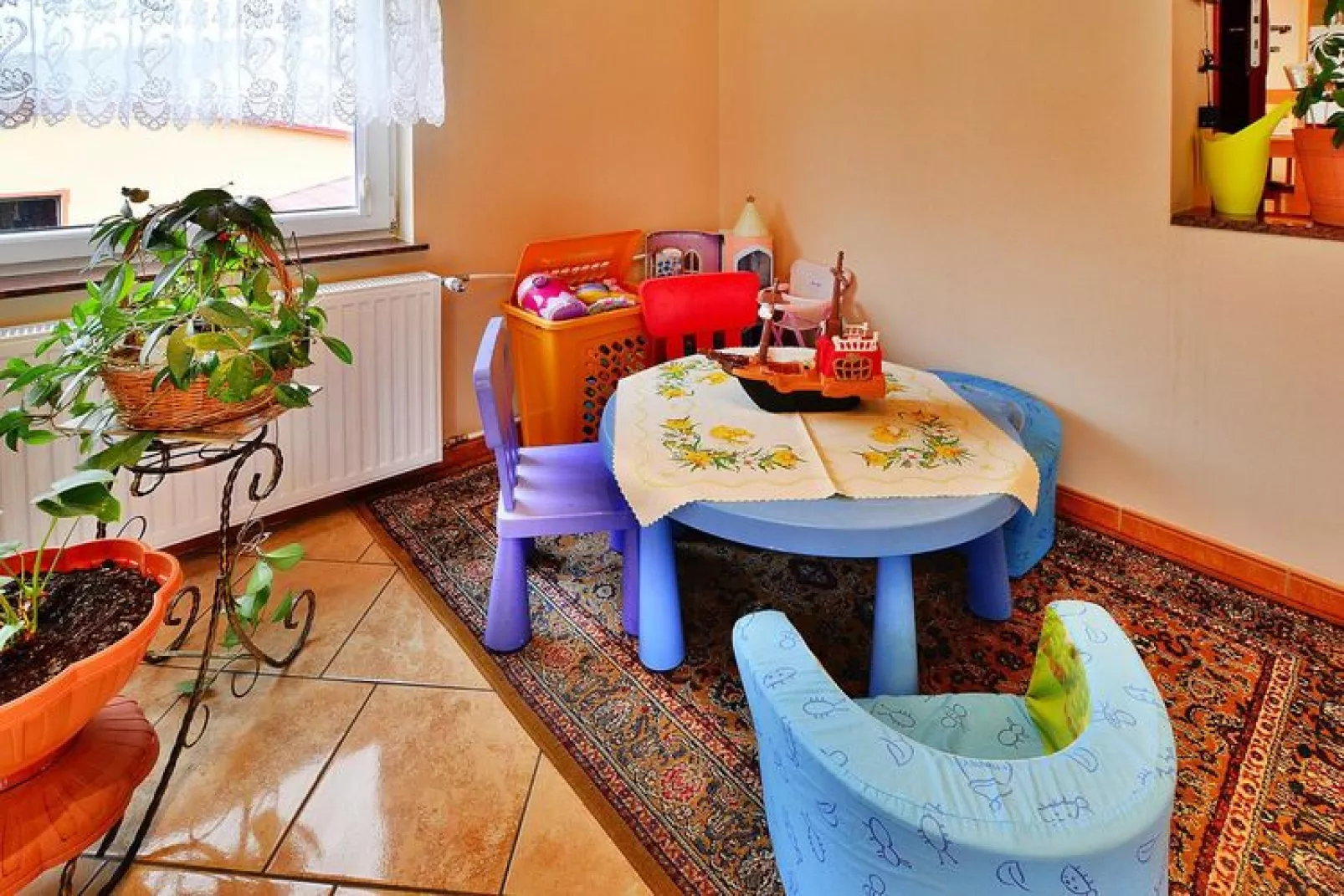 Apartament Ostrowiec Sławieński-Living room