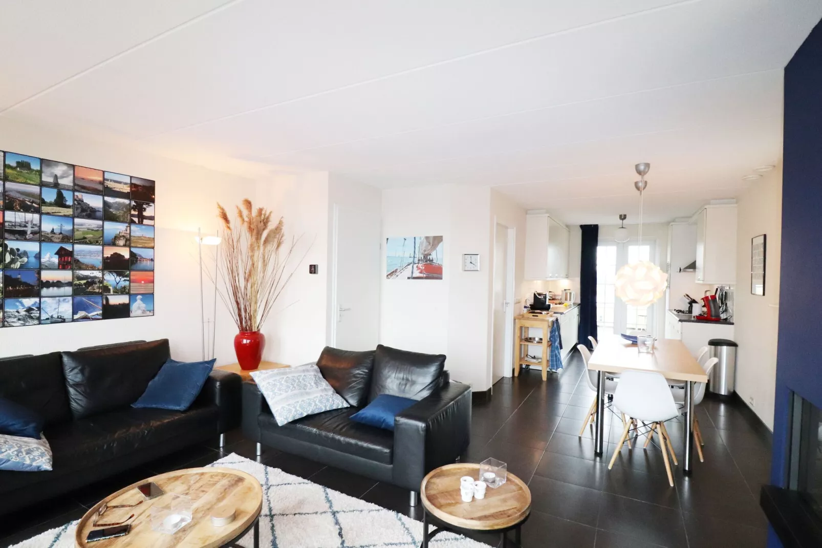 Moderne schiphuiswoning in Stavoren-Living room