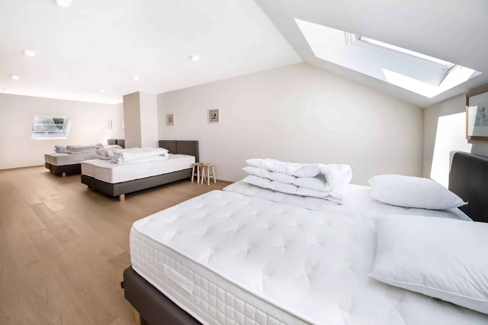 Romulus-Bedroom