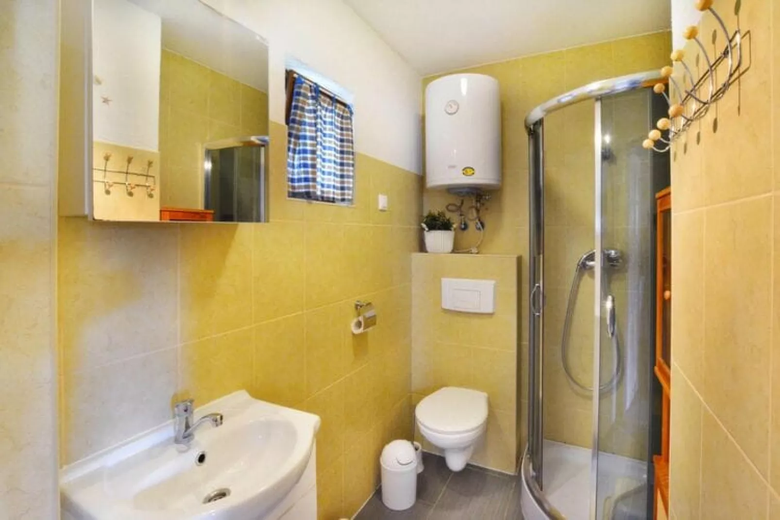 Szeregowe piętrowe domy wakacyjne Bobolin-Bathroom