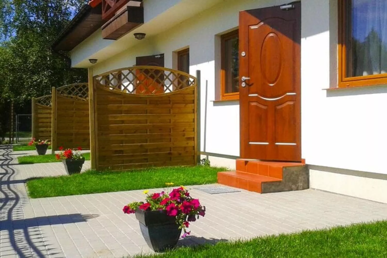 Szeregowe piętrowe domy wakacyjne Bobolin-Exterior summer
