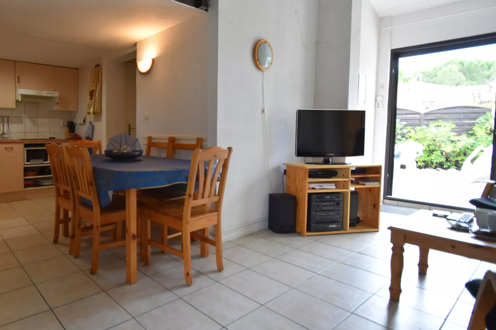 Mas du soleil-Dining room