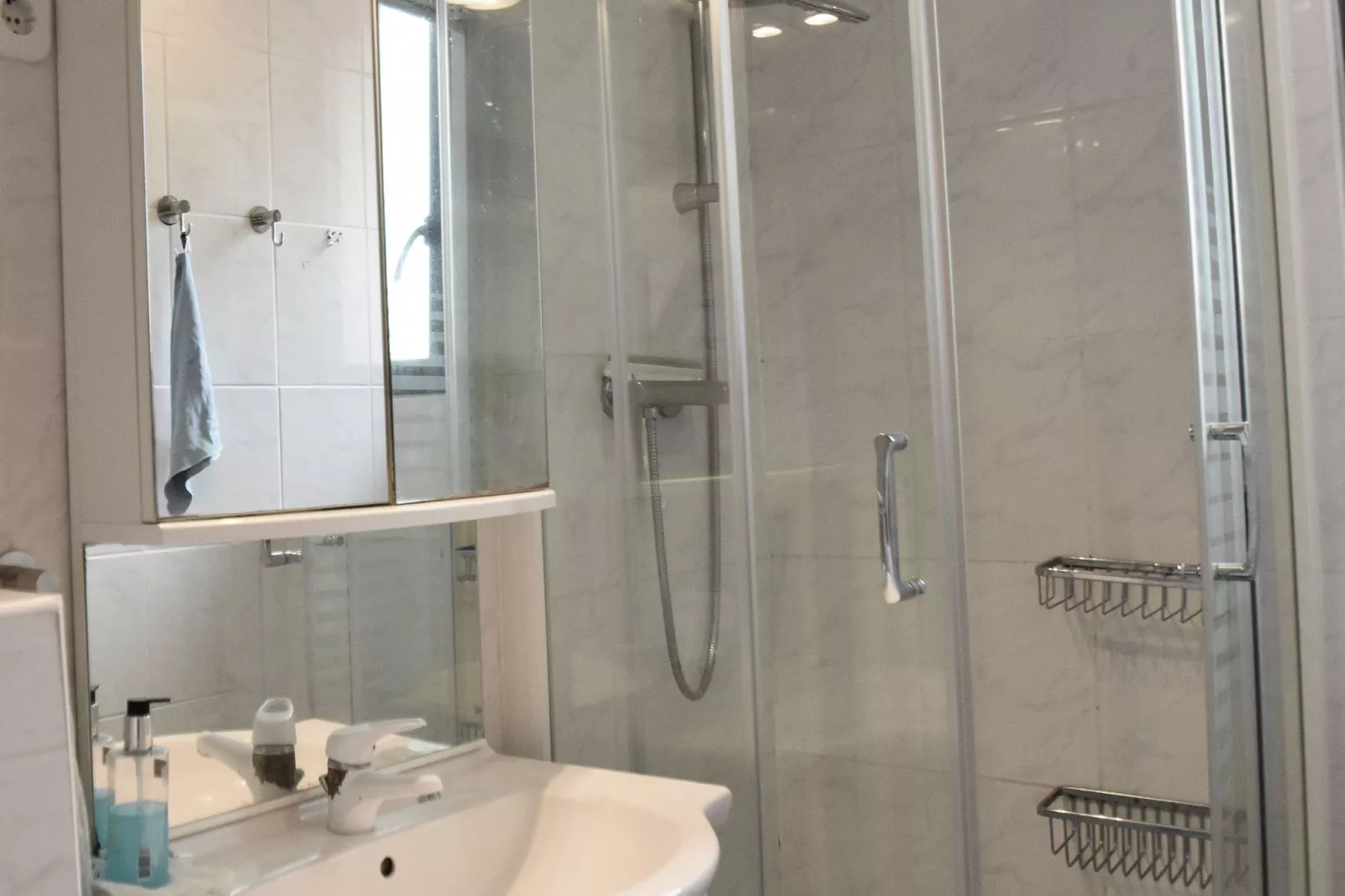 Mas du soleil-Bathroom