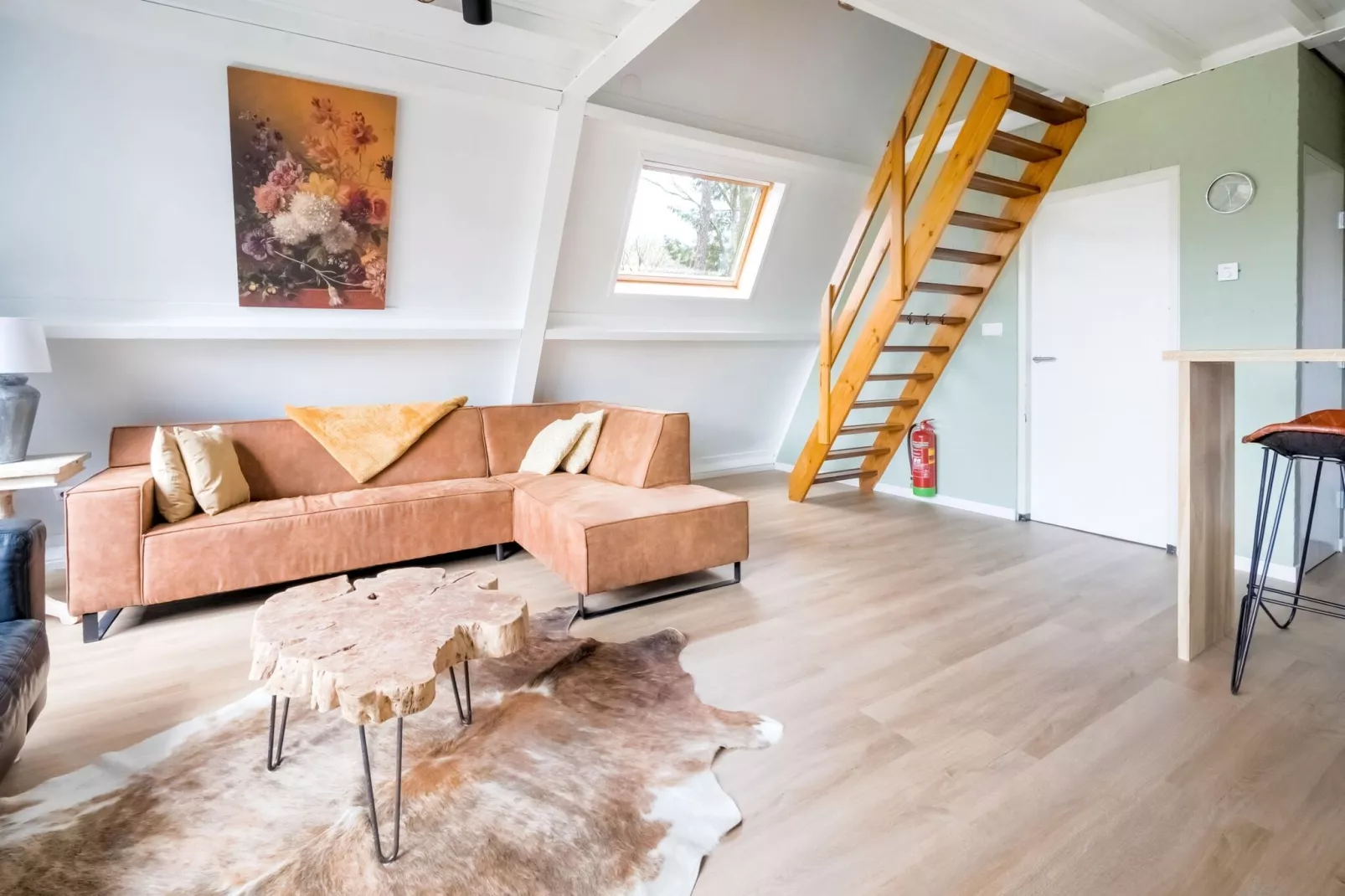 Bungalow 64 en 65-Living room